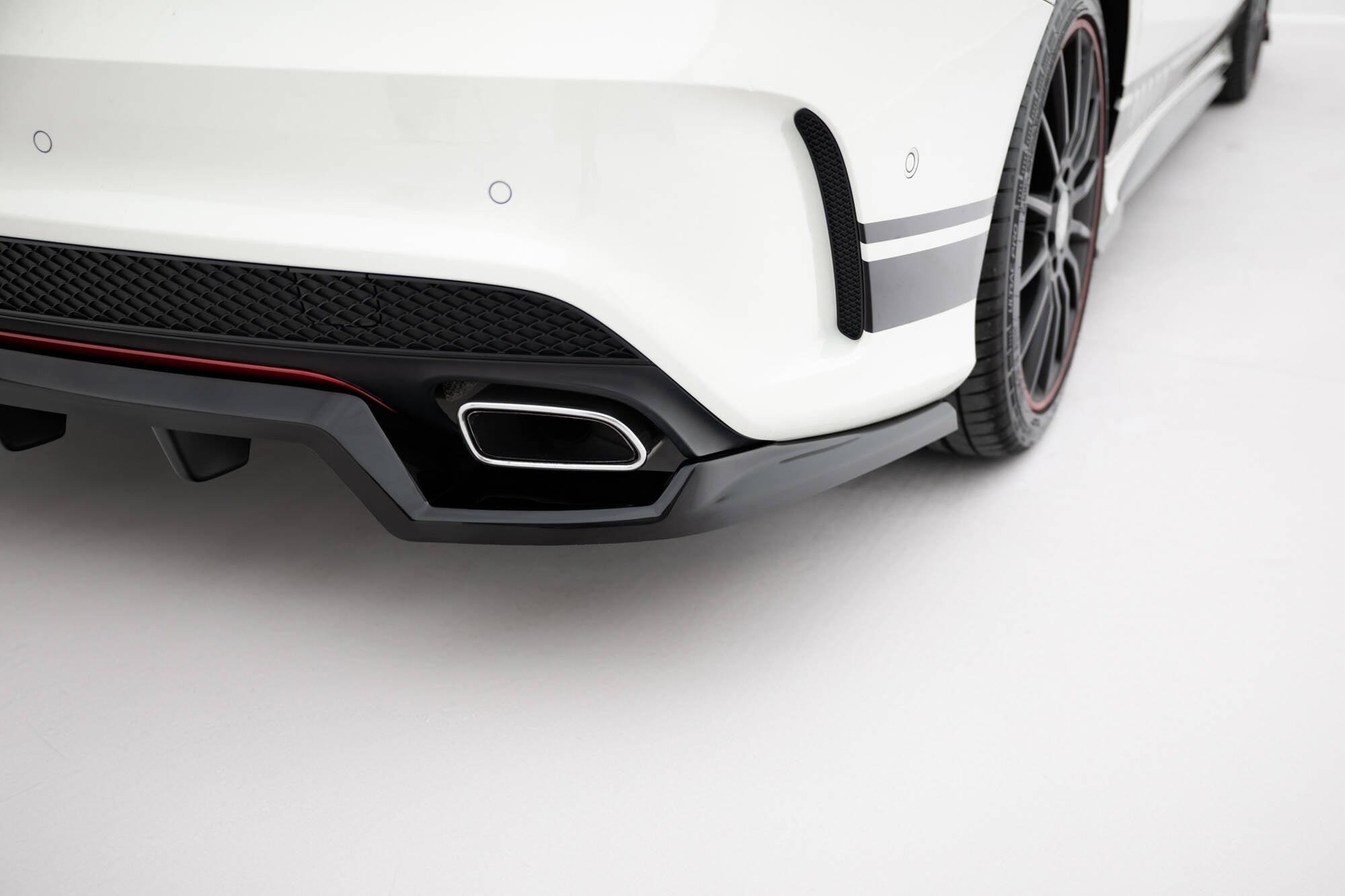 Maxton Design Set Of Splitters para Mercedes-Benz CLA Shooting Brake AMG-Line X117 - imagen 7