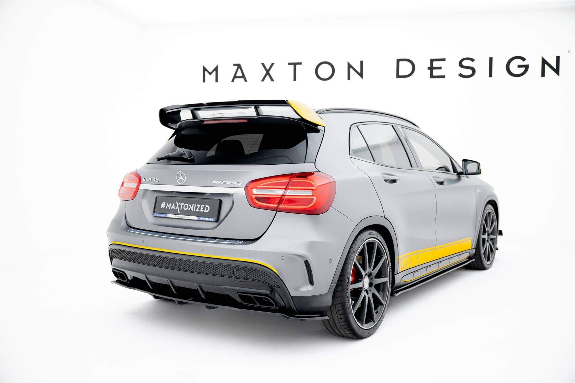Maxton Design Set Of Splitters para Mercedes-Benz GLA 45 AMG Off-roader X156 - imagen 9