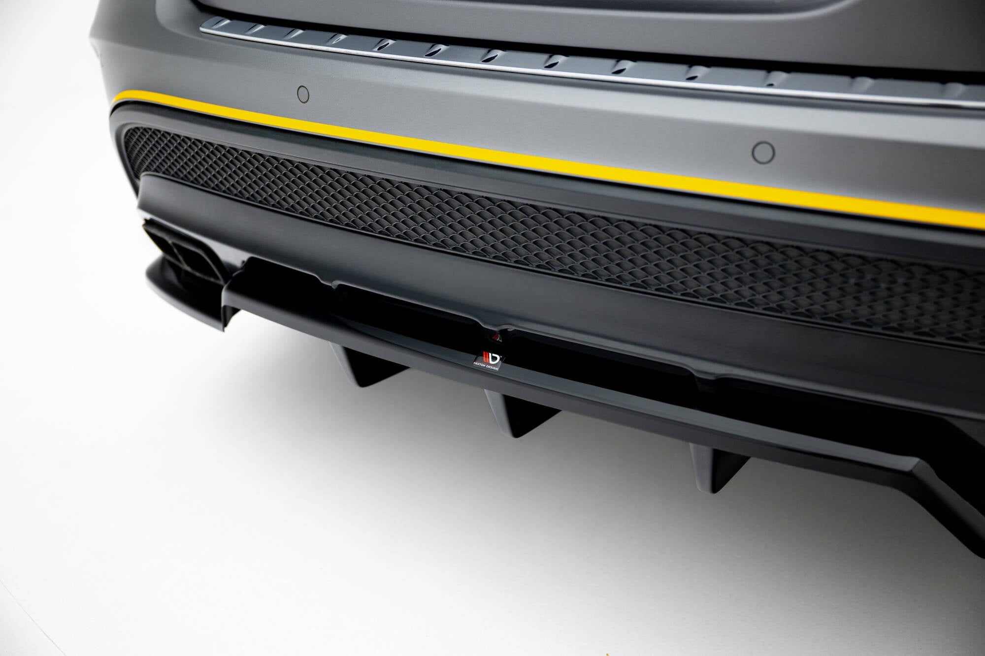 Maxton Design Set Of Splitters para Mercedes-Benz GLA 45 AMG Off-roader X156 - imagen 7