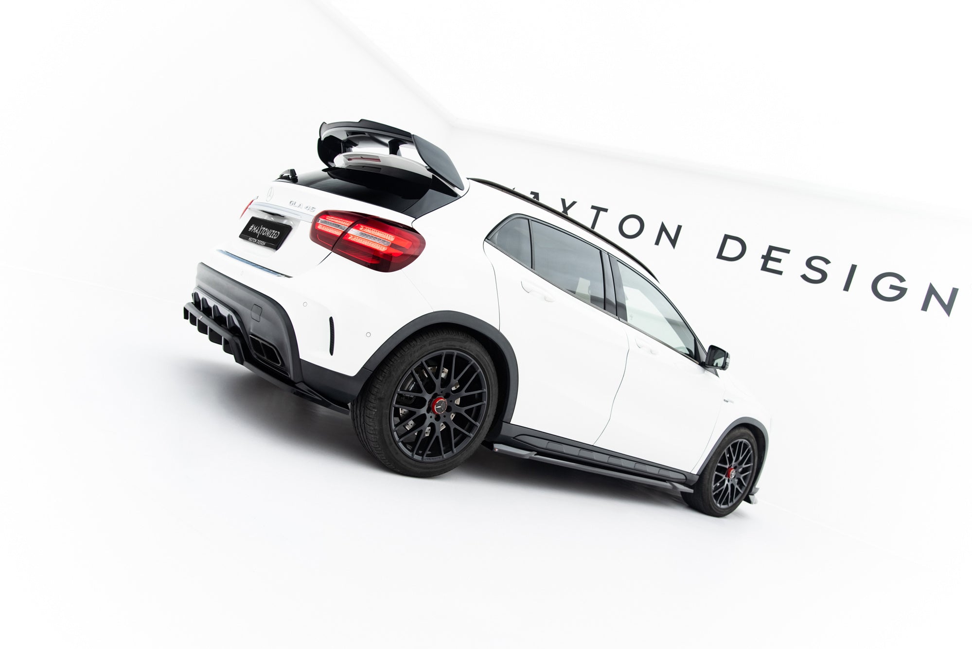 Maxton Design Set Of Splitters para Mercedes-Benz GLA 45 AMG X156 Facelift - imagen 8