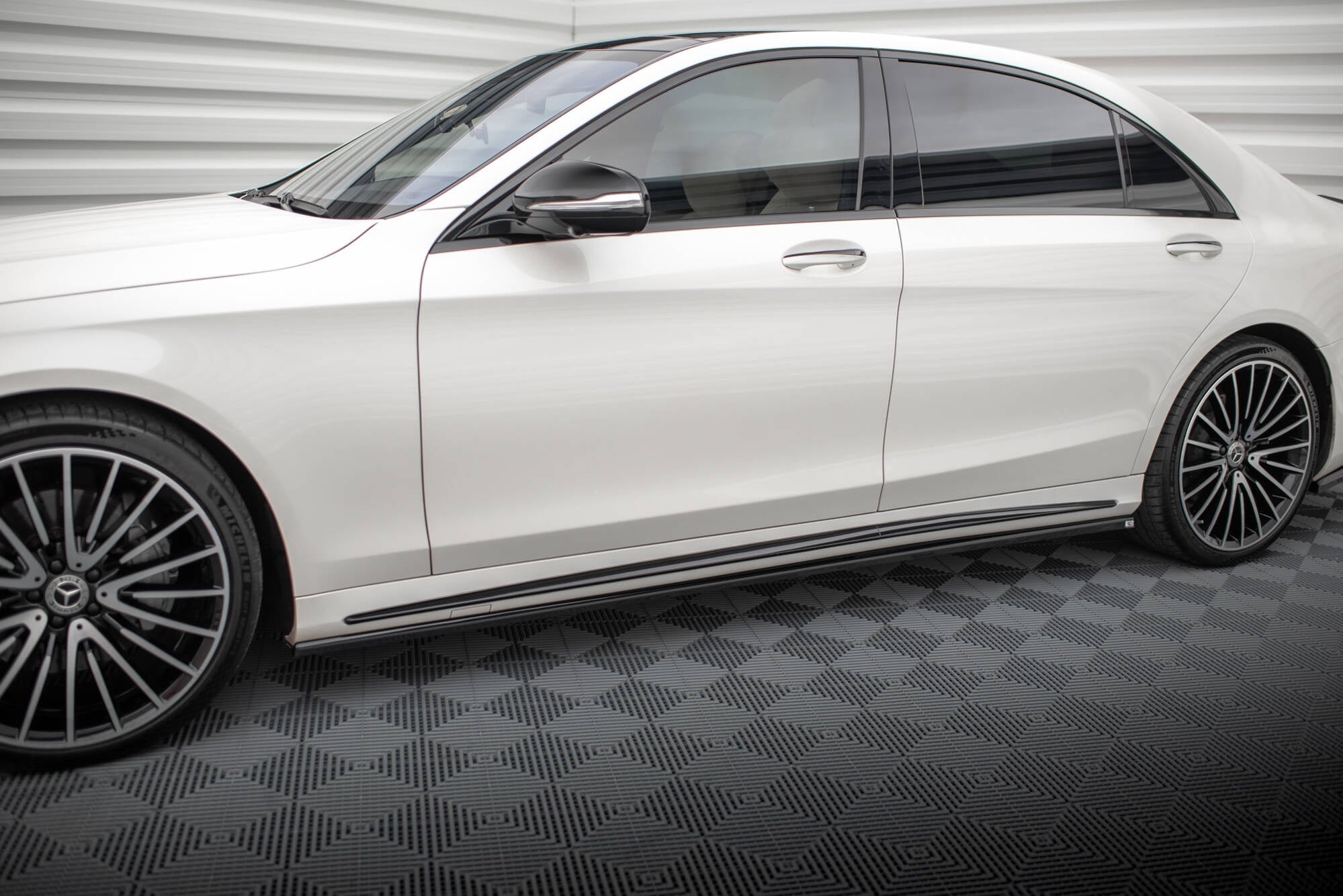 Maxton Design Set Of Splitters para Mercedes-Benz S Long AMG-Line W222 Facelift - imagen 5