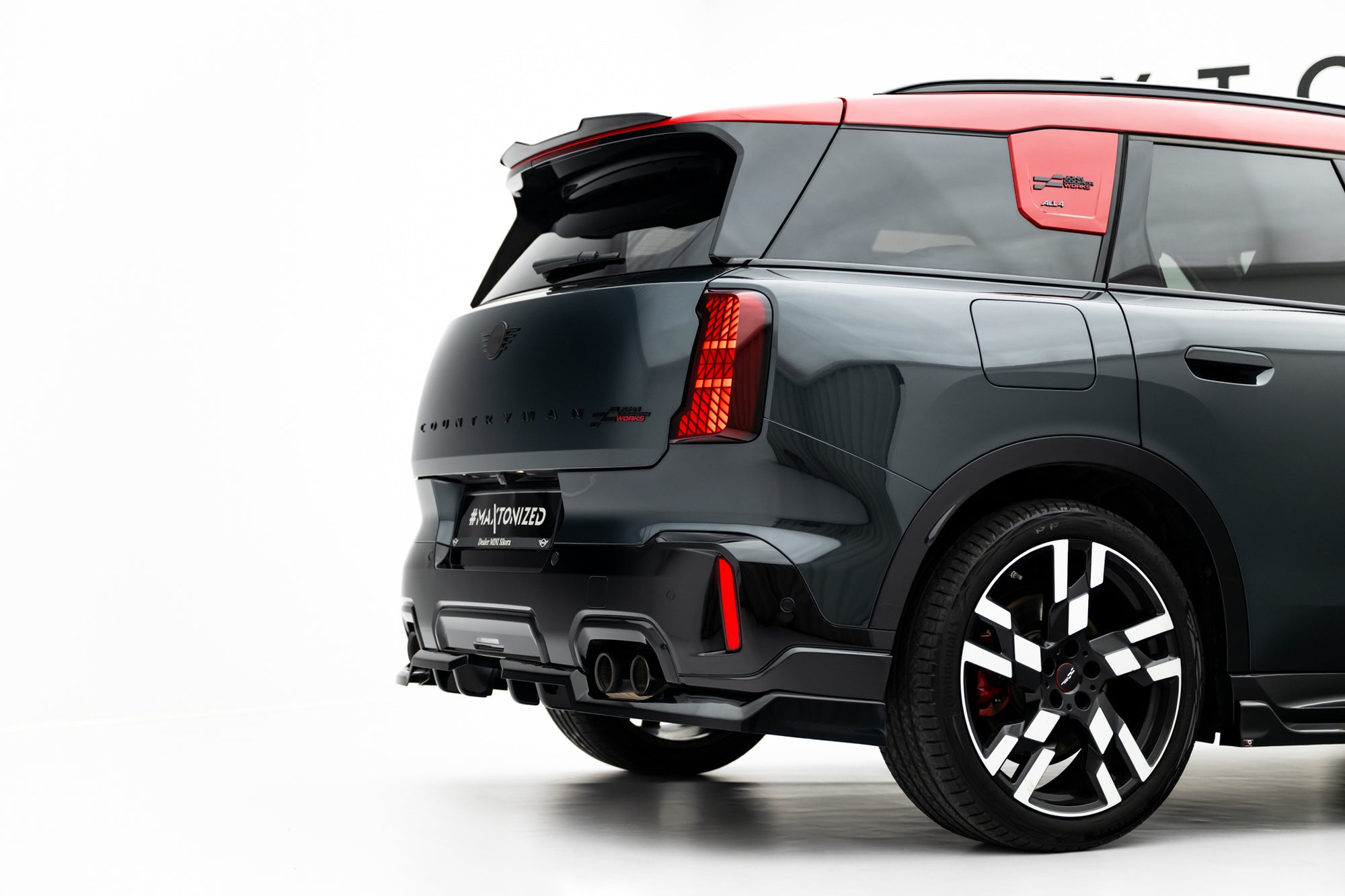 Maxton Design Set Of Splitters para Mini Countryman JCW U25 - imagen 10