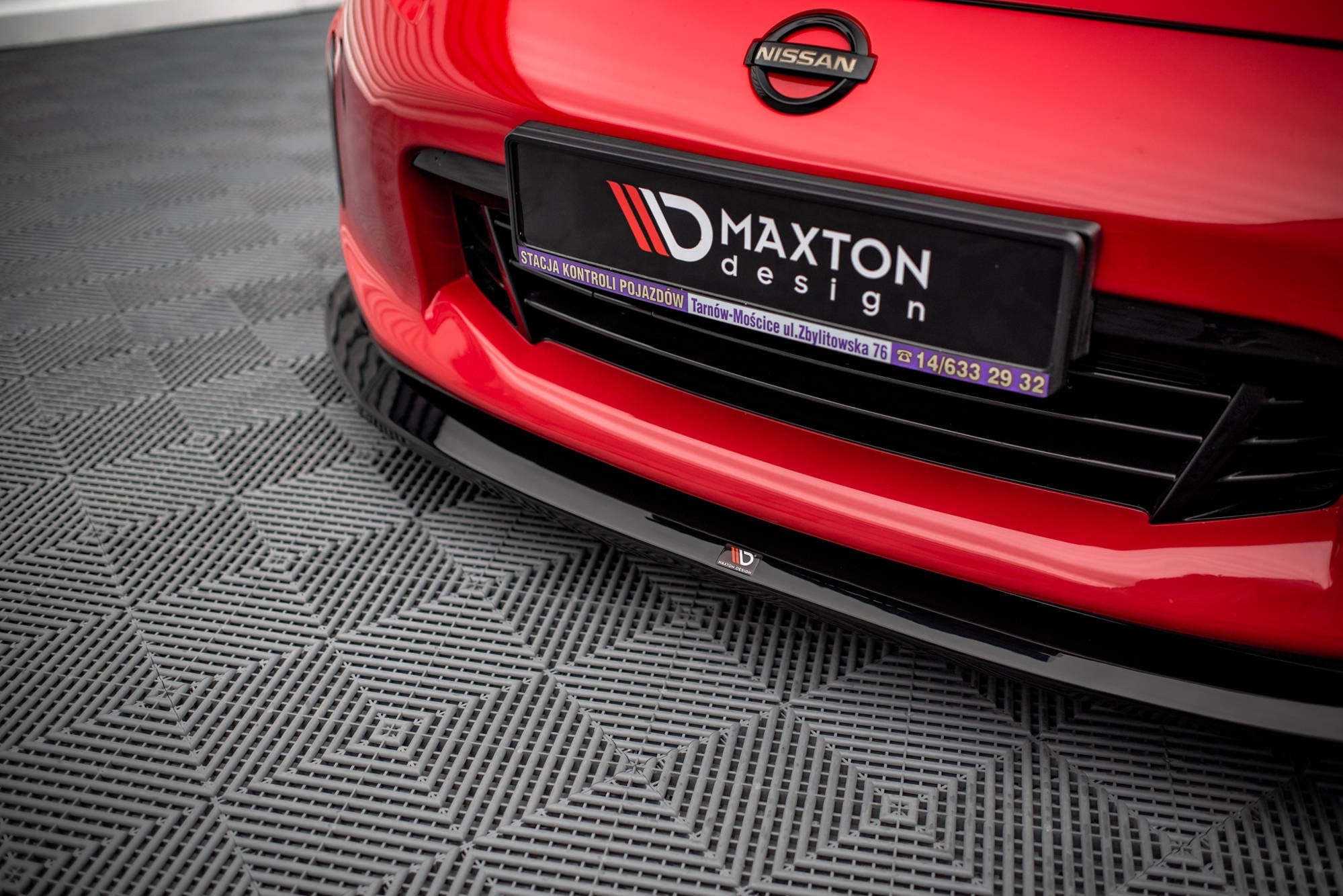 Maxton Design Set Of Splitters para Nissan 370Z Facelift - imagen 3