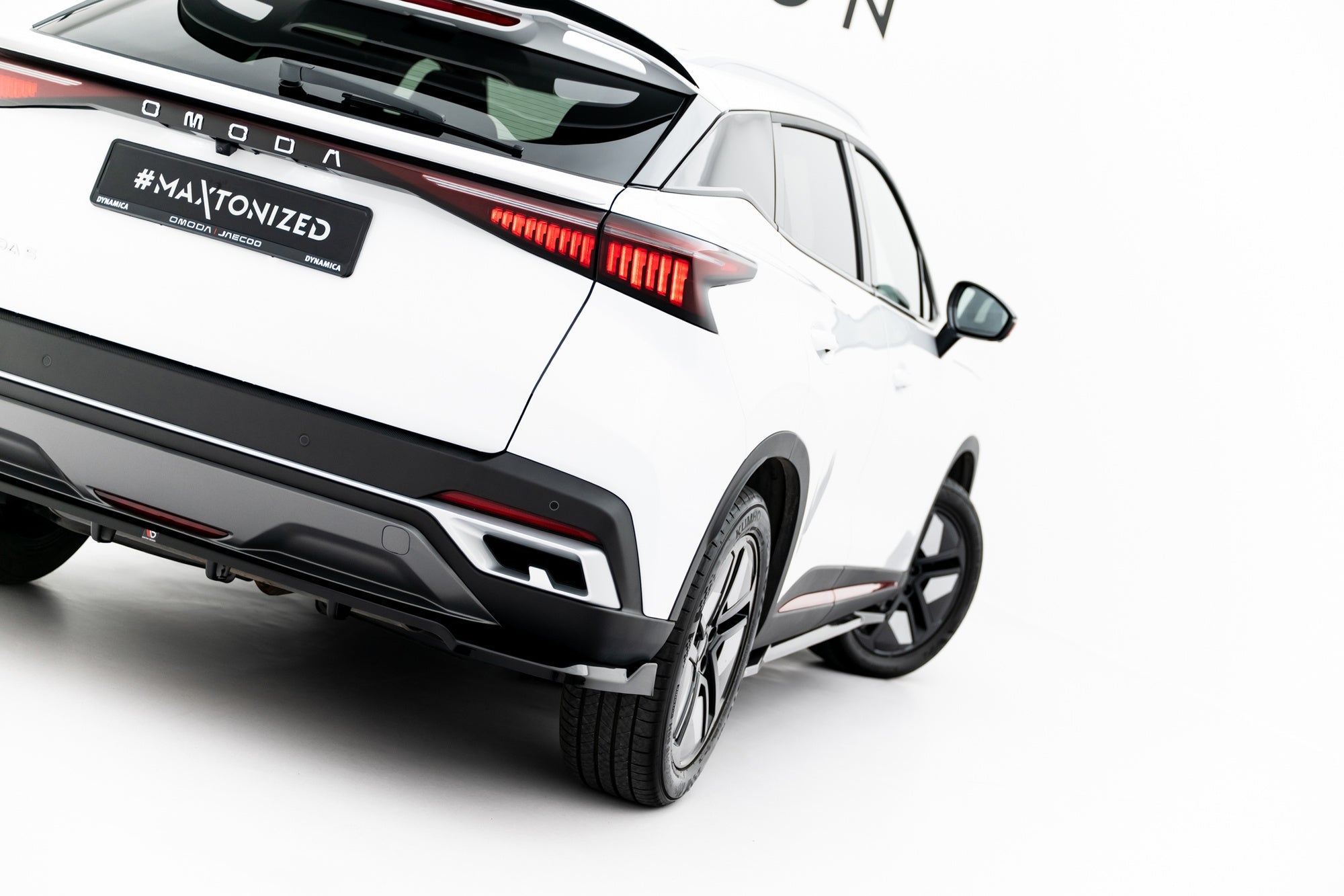 Maxton Design Set Of Splitters para Omoda 5 Mk1 - imagen 13