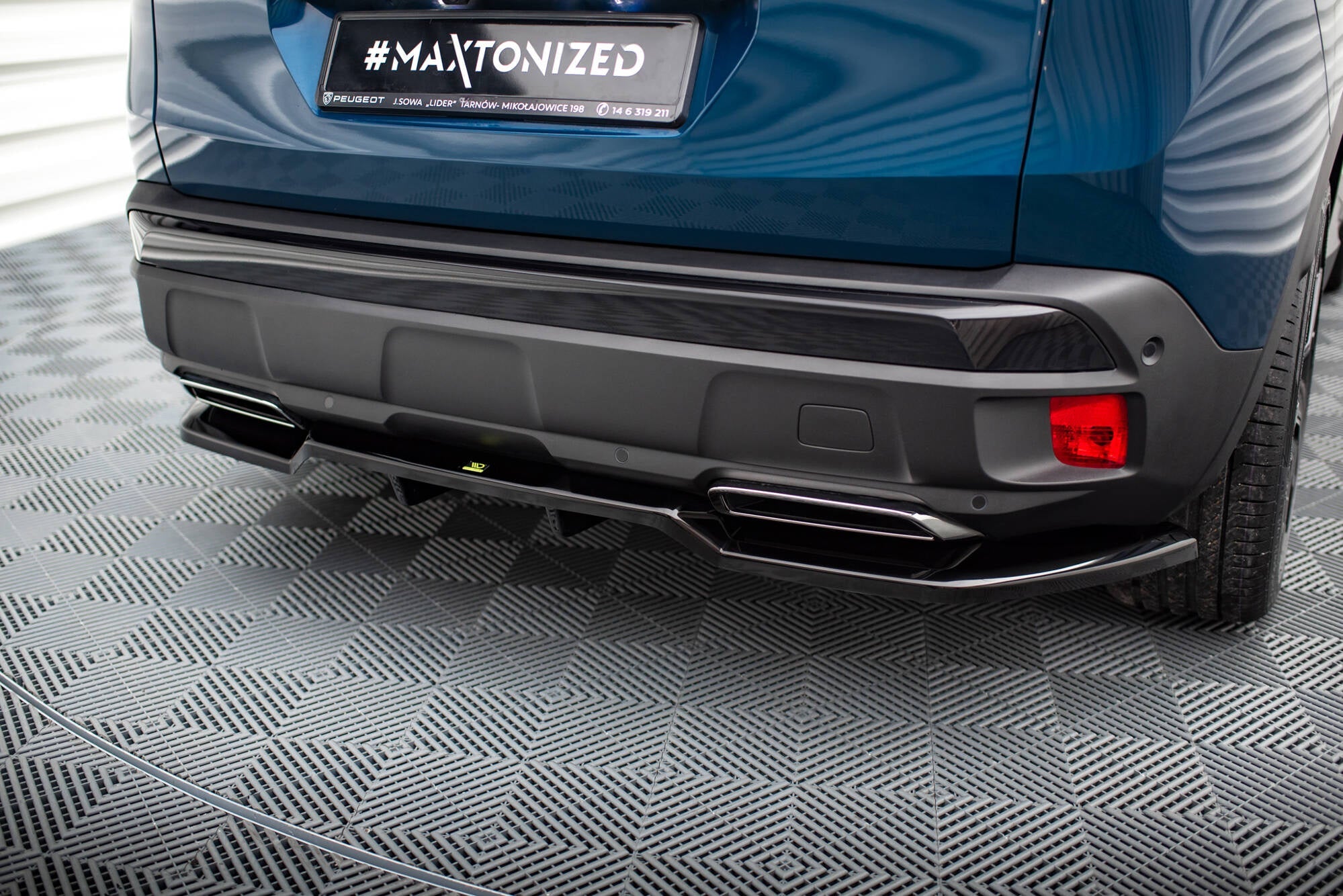 Maxton Design Set Of Splitters para Peugeot 3008 GT-Line Mk2 Facelift - imagen 9