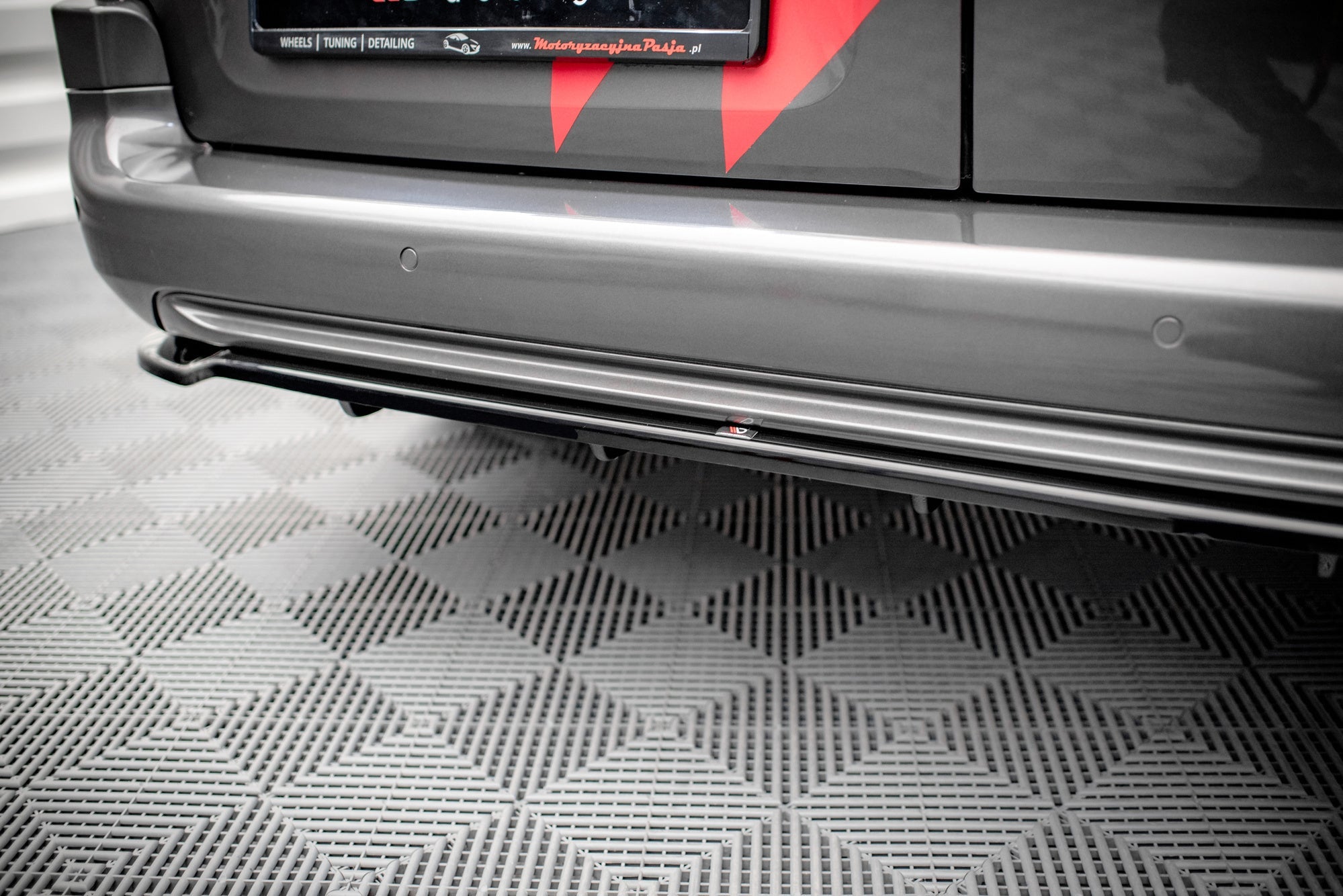 Maxton Design Set Of Splitters para Peugeot Partner Mk3 - imagen 9