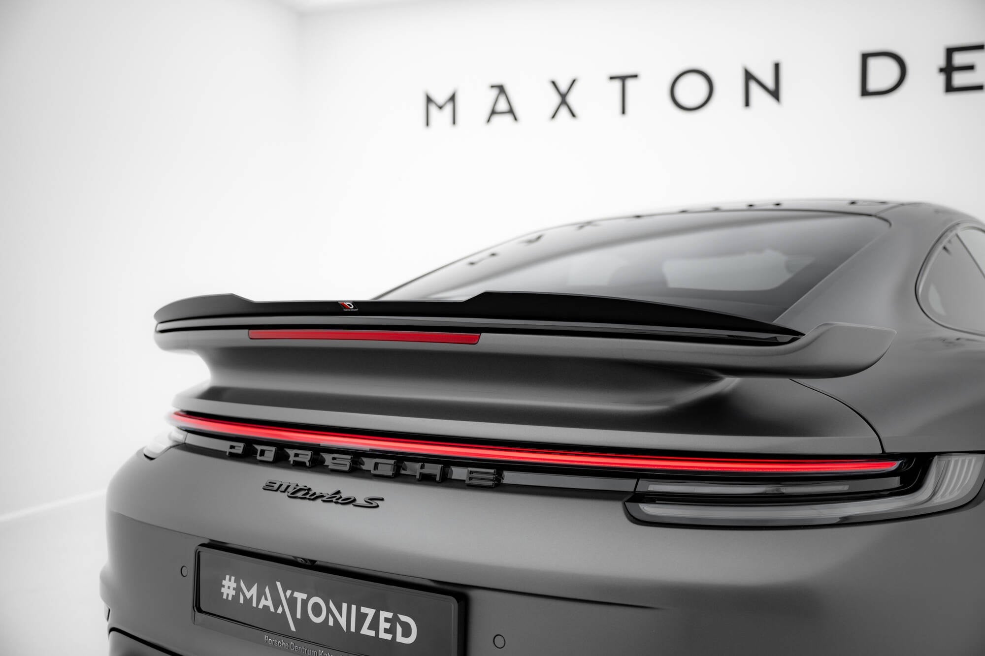 Maxton Design Set Of Splitters para Porsche 911 Turbo S Sport Package 992 - imagen 11