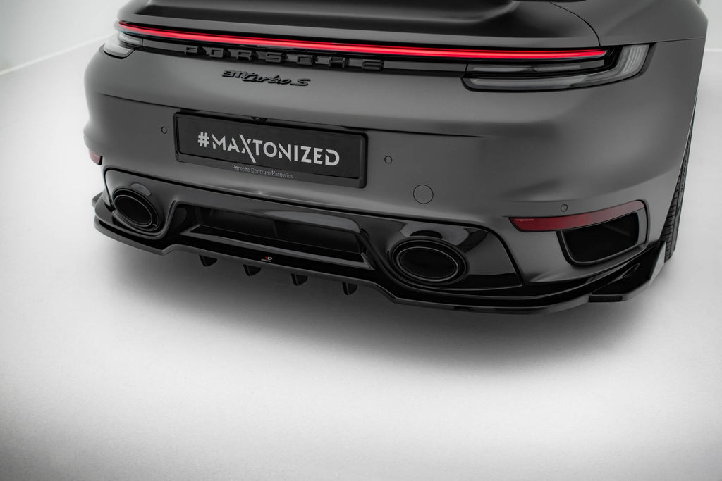 Maxton Design Set Of Splitters para Porsche 911 Turbo S Sport Package 992 - imagen 9