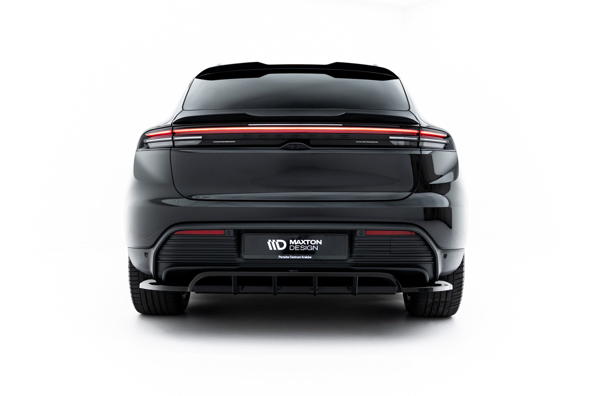 Maxton Design Set Of Splitters para Porsche Macan EV Mk1 - imagen 17