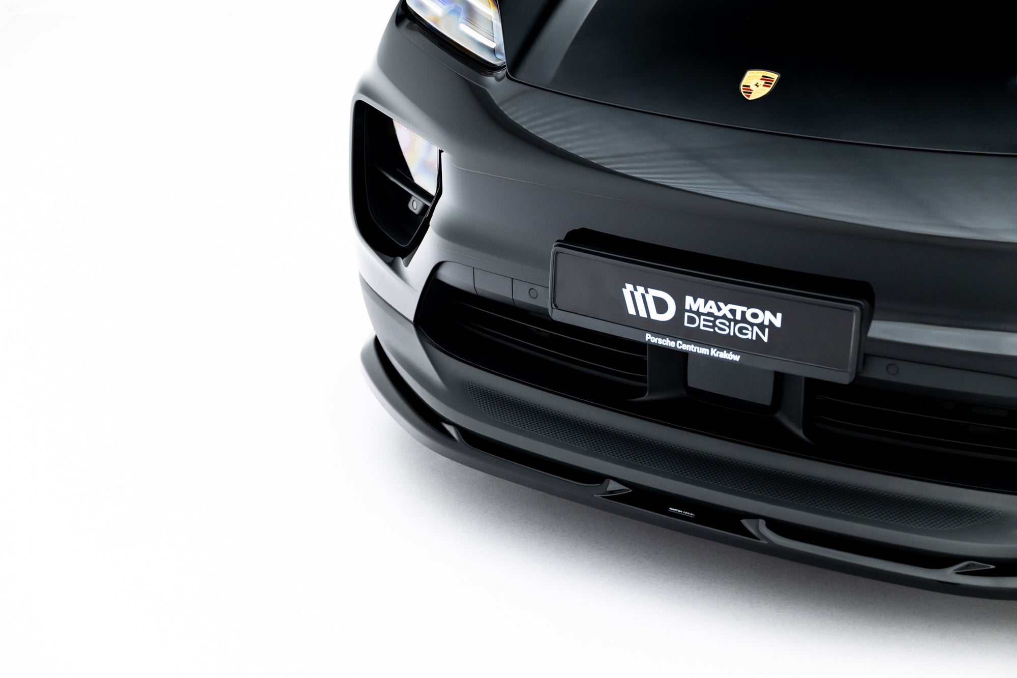 Maxton Design Set Of Splitters para Porsche Macan EV Mk1 - imagen 6