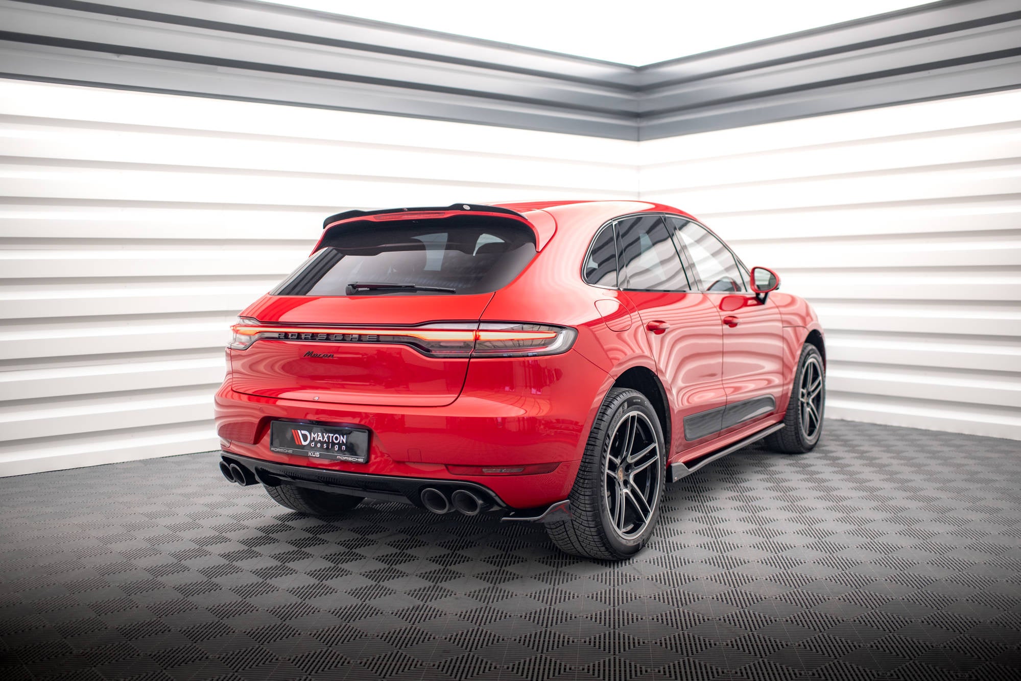 Maxton Design Set Of Splitters para Porsche Macan GTS / Sport Design Mk1 Facelift - imagen 15
