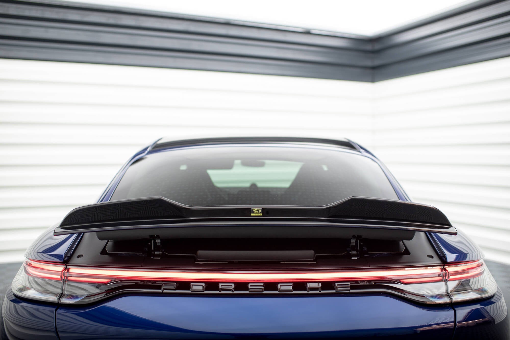 Maxton Design Set Of Splitters para Porsche Panamera E-Hybrid 971 Facelift - imagen 12