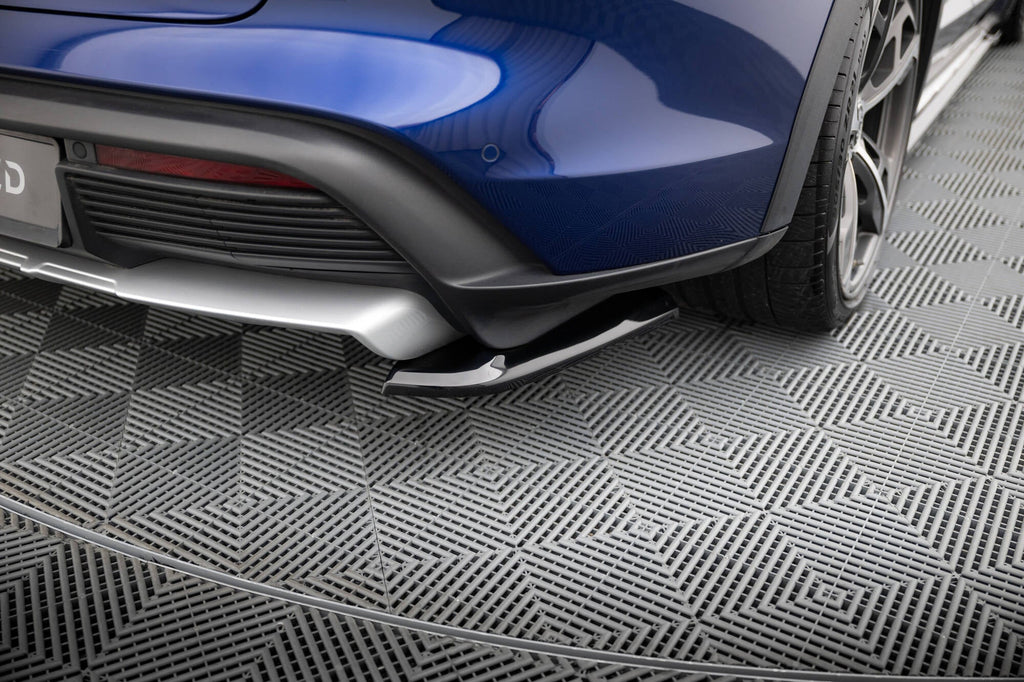Maxton Design Set Of Splitters para Porsche Taycan Cross Turismo 4S - imagen 8