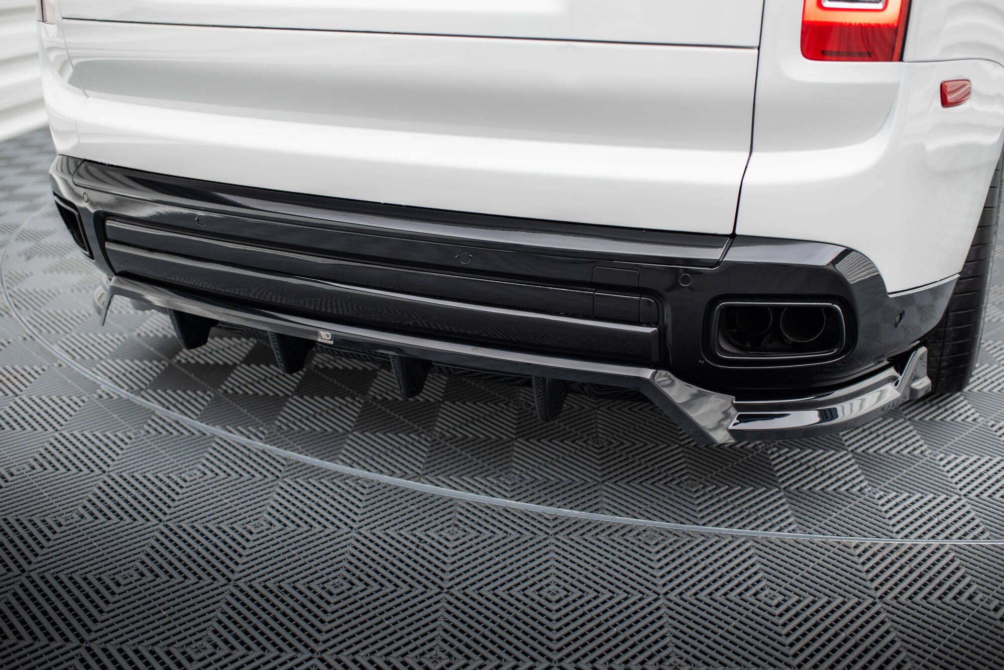 Maxton Design Set Of Splitters para Rolls Royce Cullinan - imagen 7