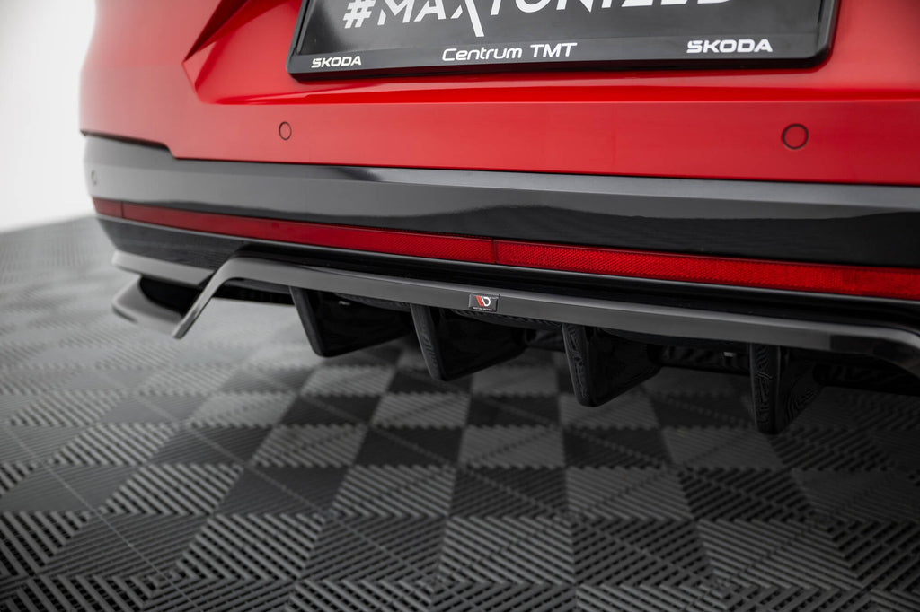 Maxton Design Set Of Splitters para Skoda Enyaq Coupe iV RS - imagen 10