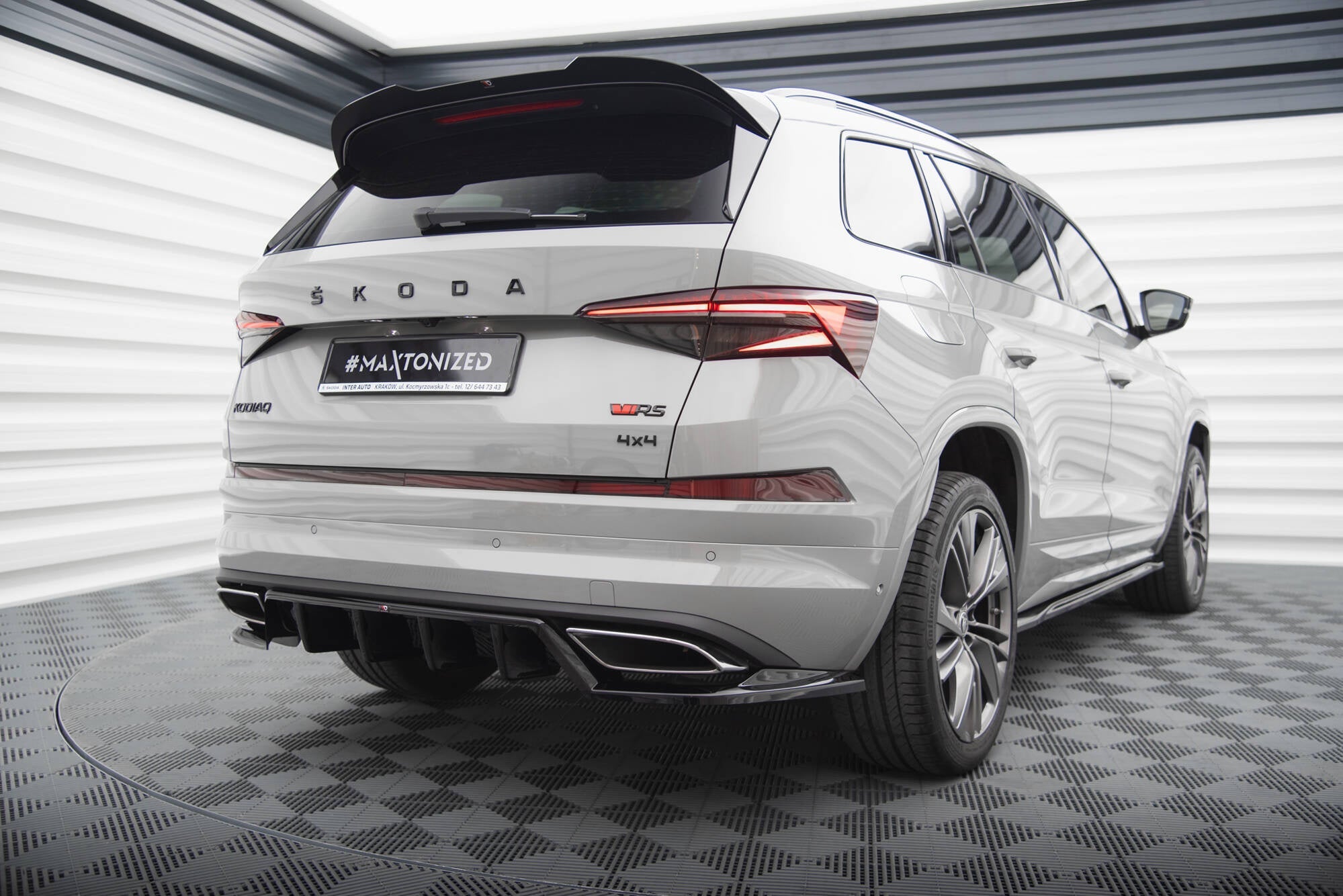 Maxton Design Set Of Splitters para Skoda Kodiaq RS Mk1 Facelift - imagen 7