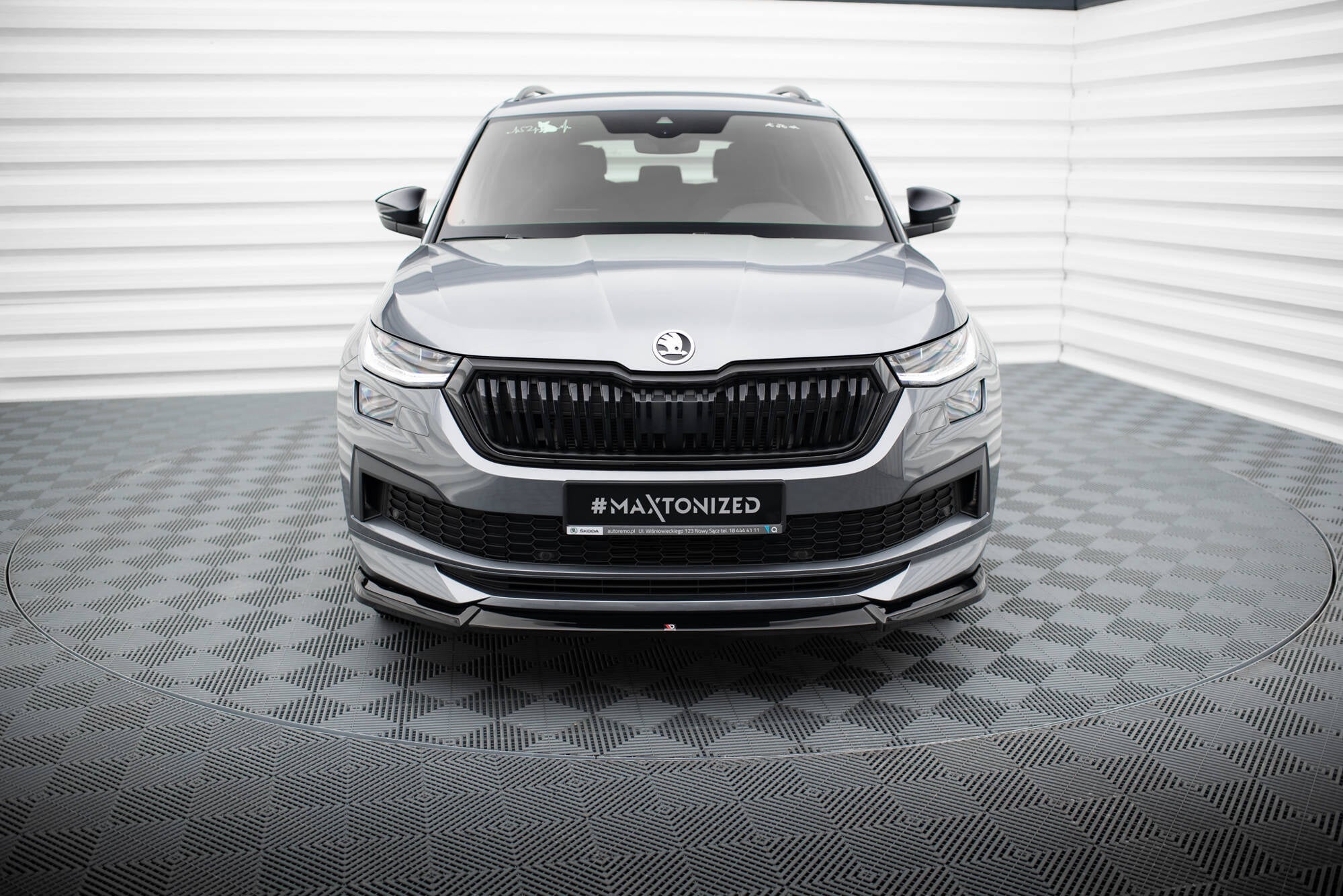 Maxton Design Set Of Splitters para Skoda Kodiaq Sportline Mk1 Facelift - imagen 2