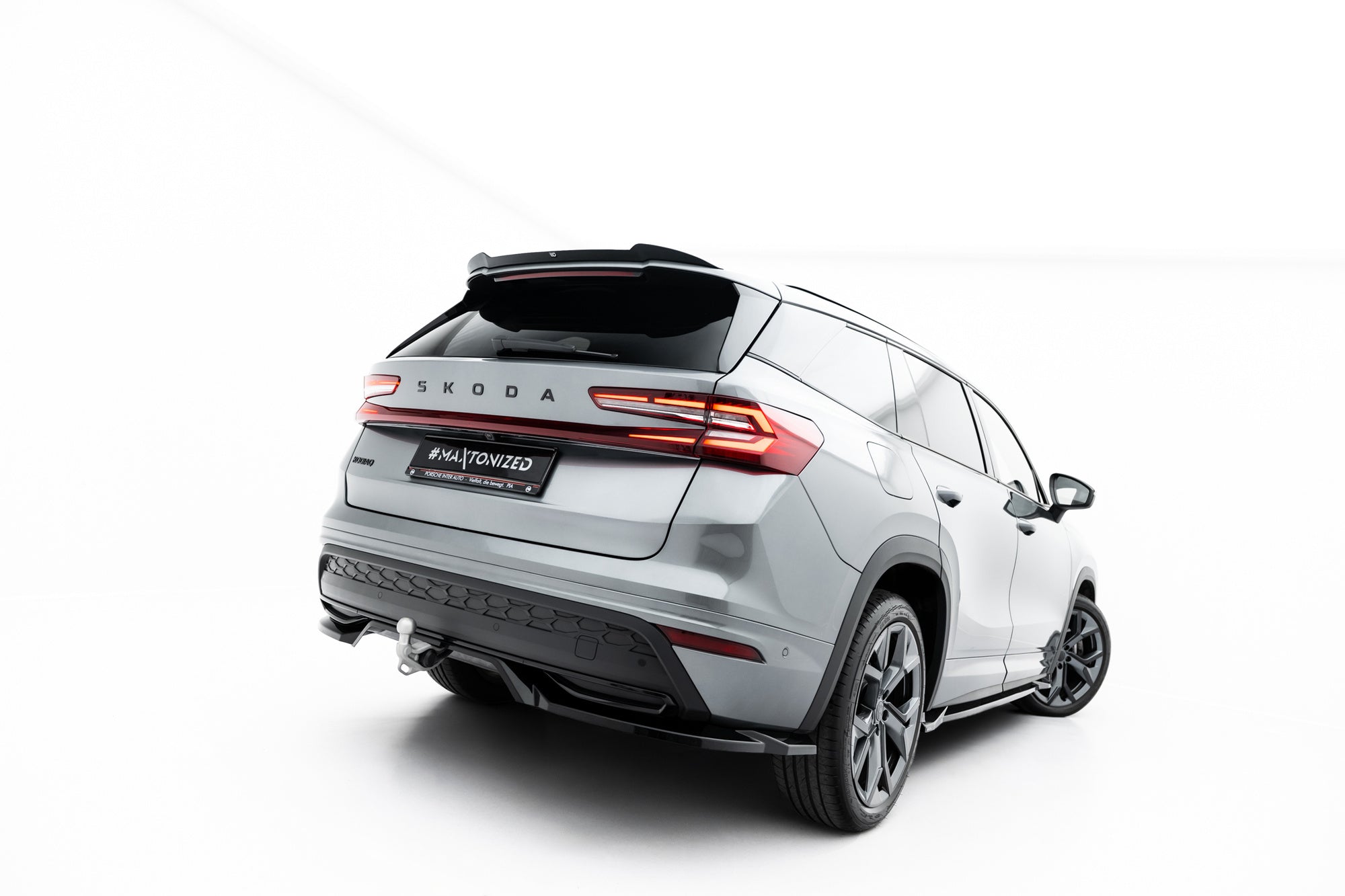 Maxton Design Set Of Splitters para Skoda Kodiaq Sportline Mk2 - imagen 12