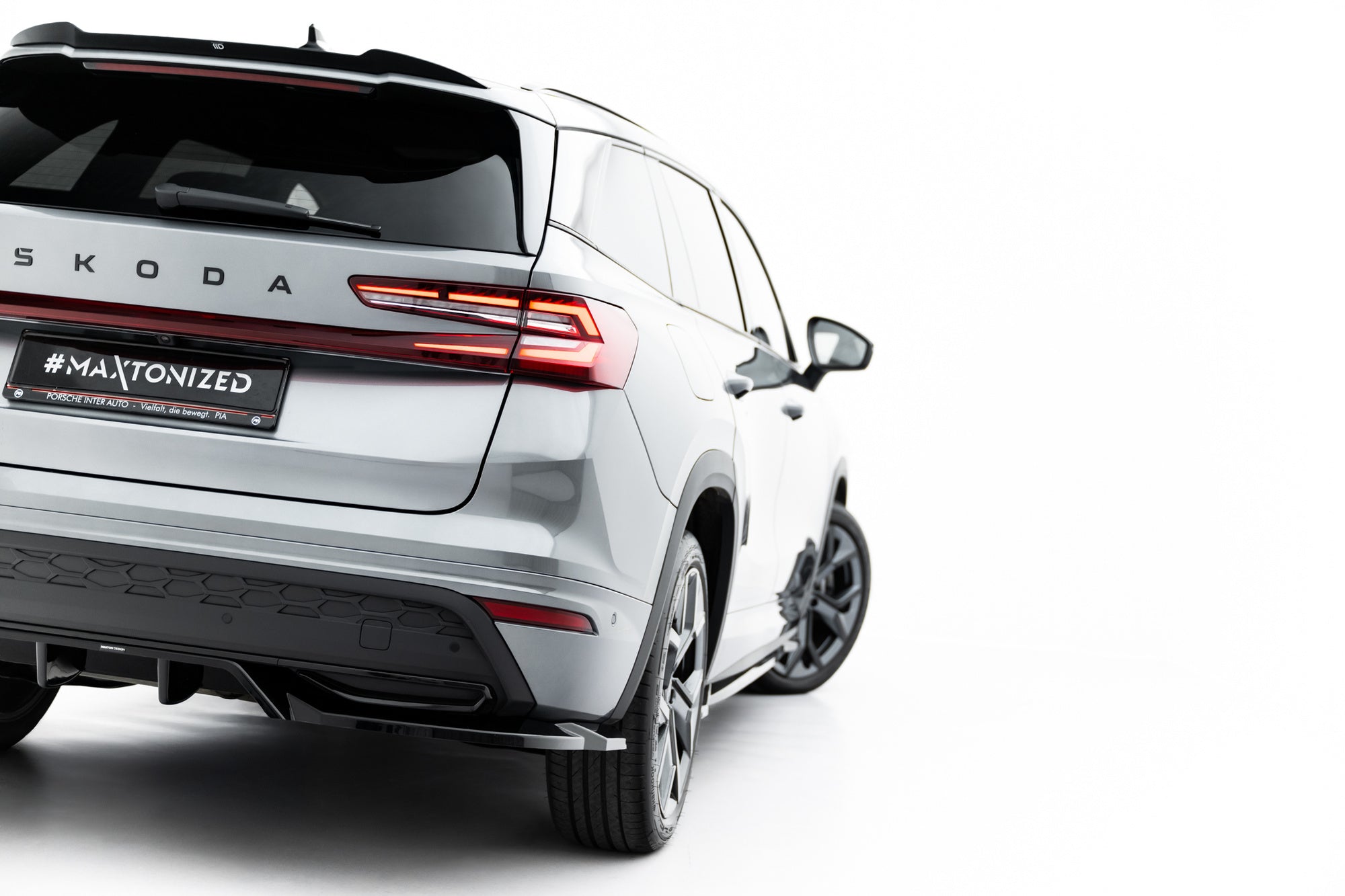 Maxton Design Set Of Splitters para Skoda Kodiaq Sportline Mk2 - imagen 16