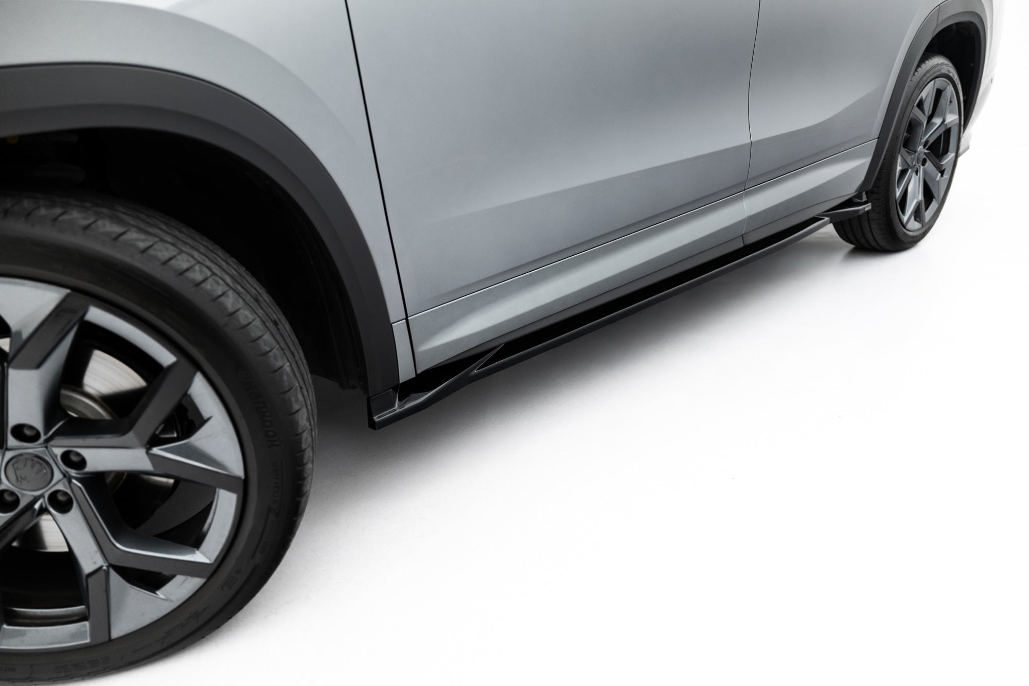 Maxton Design Set Of Splitters para Skoda Kodiaq Sportline Mk2 - imagen 9