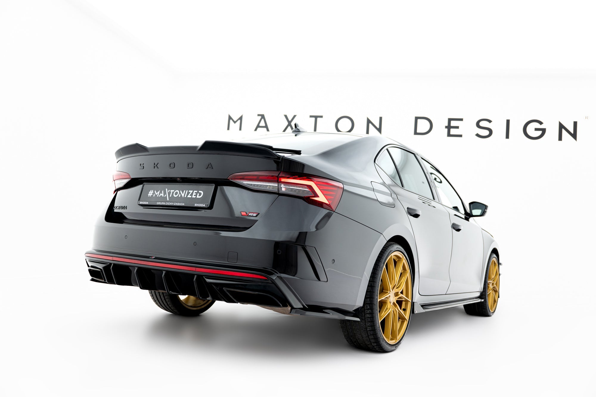 Maxton Design Set Of Splitters para Skoda Octavia RS Liftback Mk4 Facelift - imagen 10