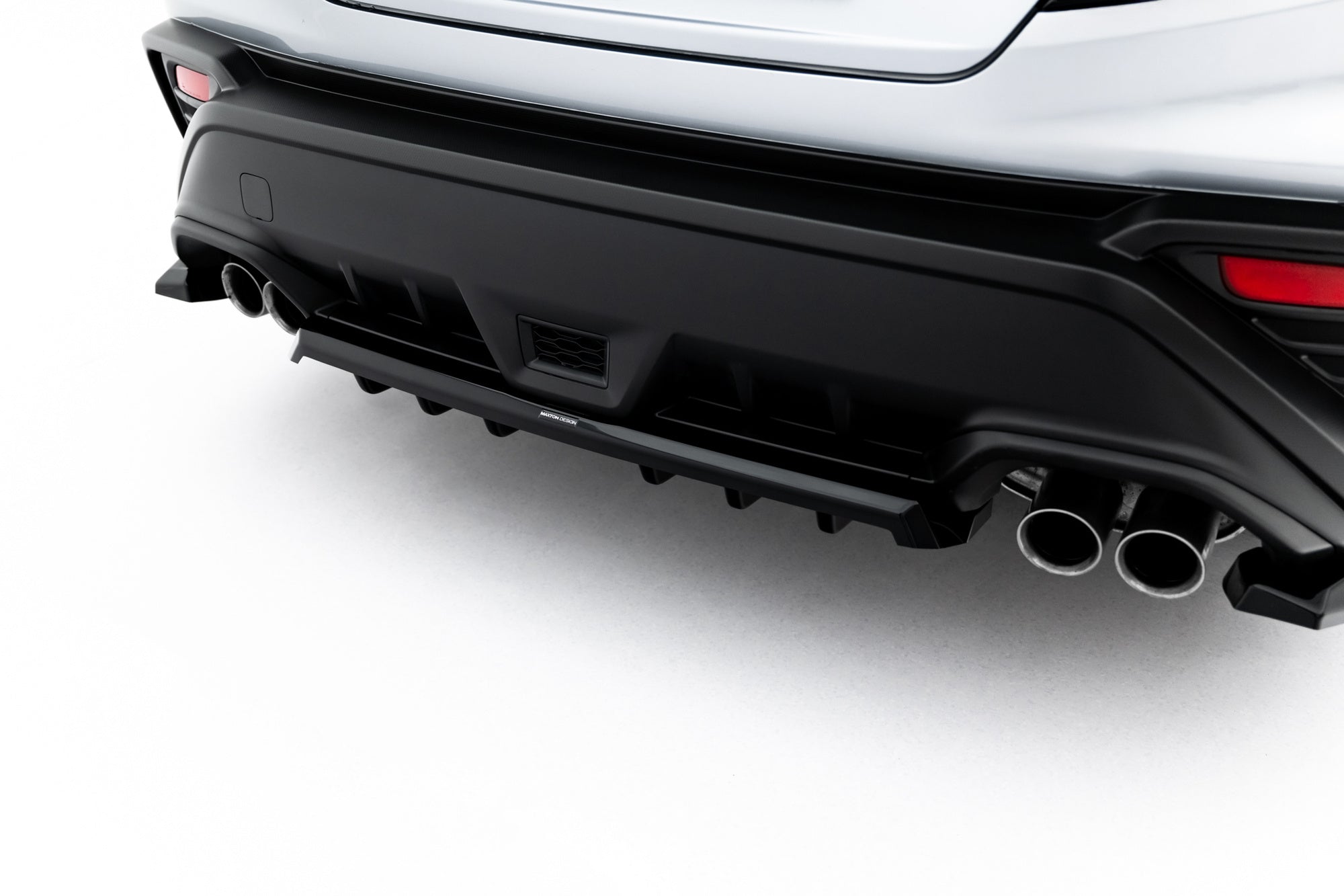 Maxton Design Set Of Splitters para Subaru WRX STI Mk2 - imagen 15