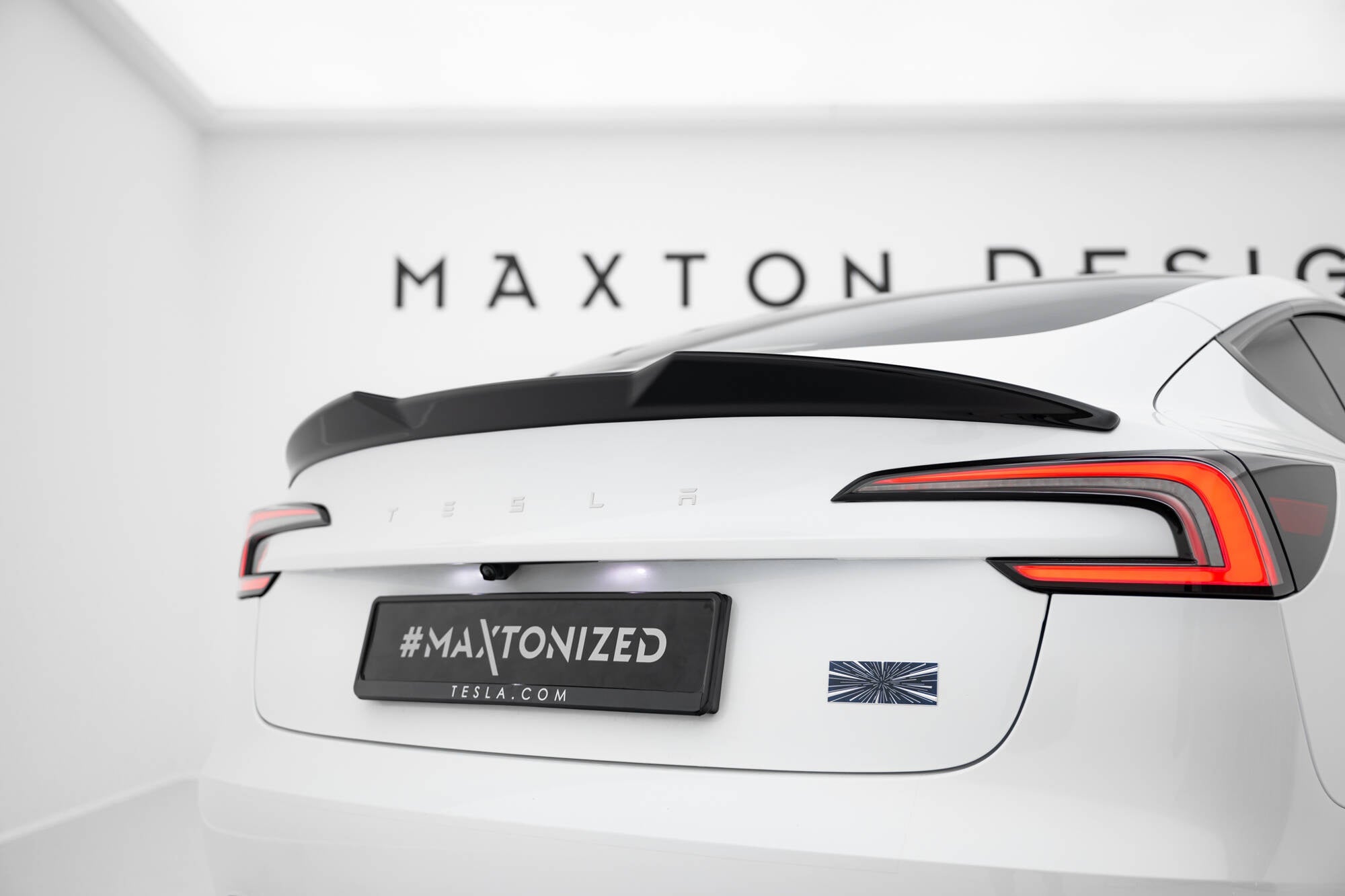 Maxton Design Set Of Splitters para Tesla Model 3 Performance Mk1 Facelift - imagen 10