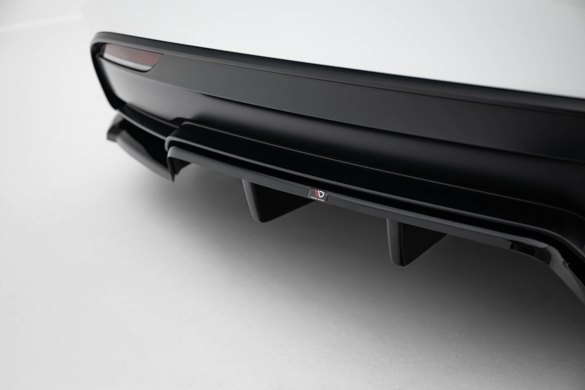 Maxton Design Set Of Splitters para Tesla Model 3 Performance Mk1 Facelift - imagen 8