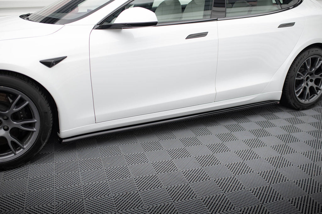 Maxton Design Set Of Splitters para Tesla Model S Plaid Mk1 Facelift - imagen 6