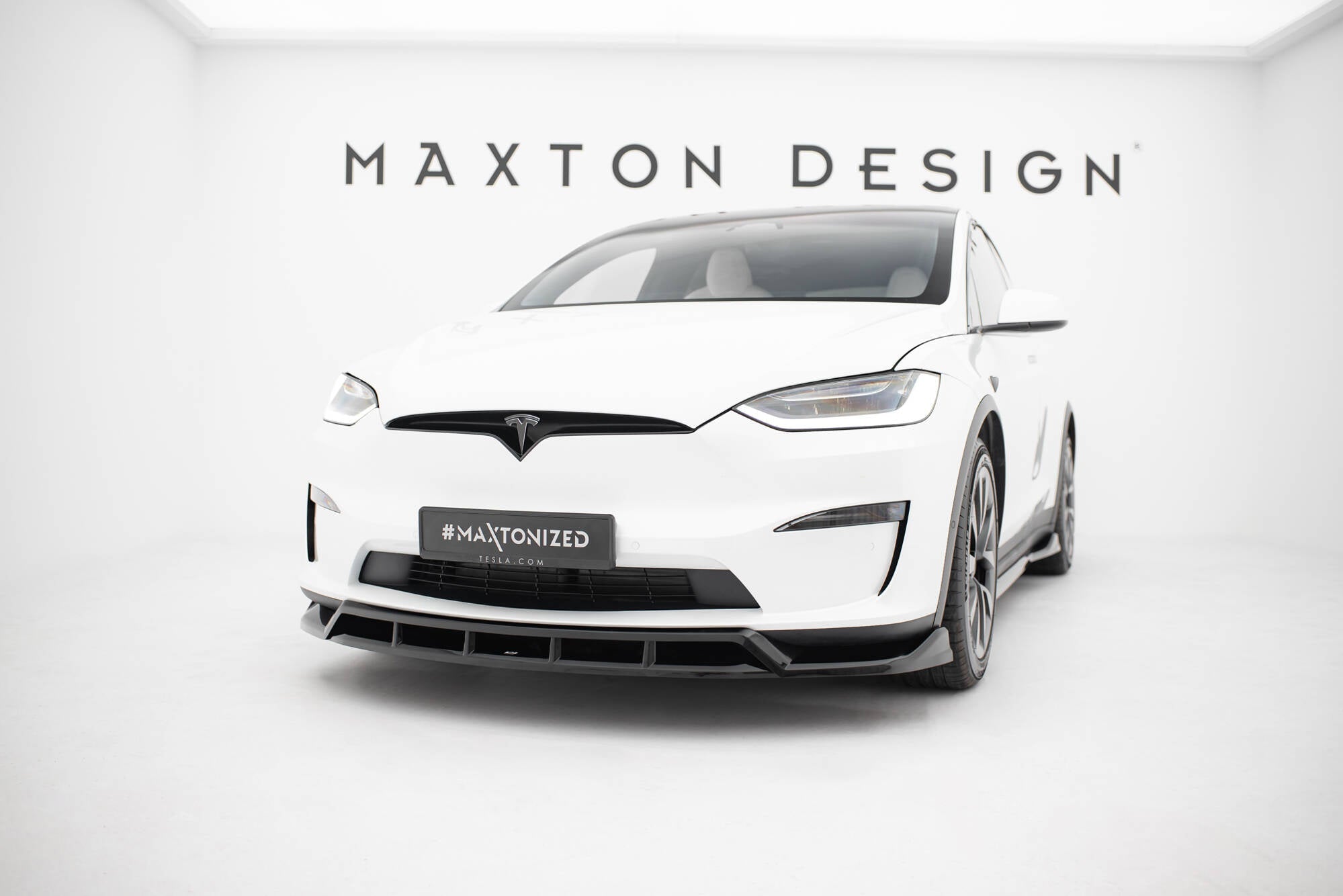 Maxton Design Set Of Splitters para Tesla Model X Mk1 Facelift - imagen 3