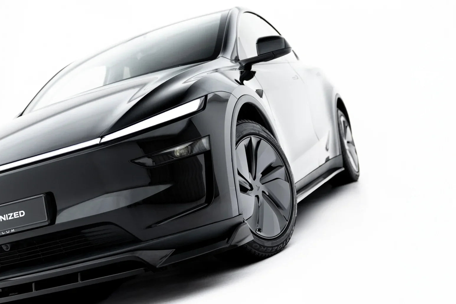 Maxton Design Set Of Splitters para Tesla Model Y Premium Mk1 Facelift - imagen 4