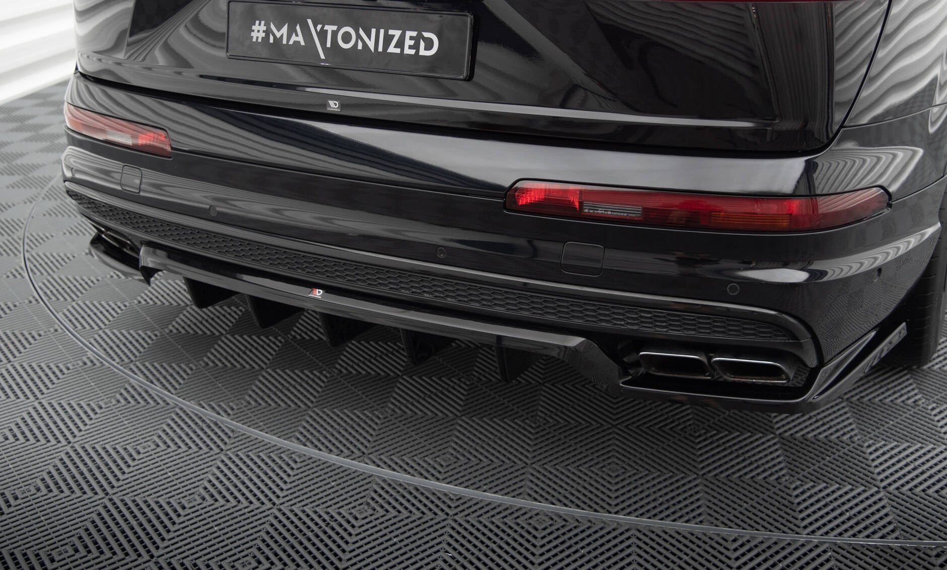 Maxton Design Set Of Splitters V.1 para Audi SQ7 Mk2 - imagen 9