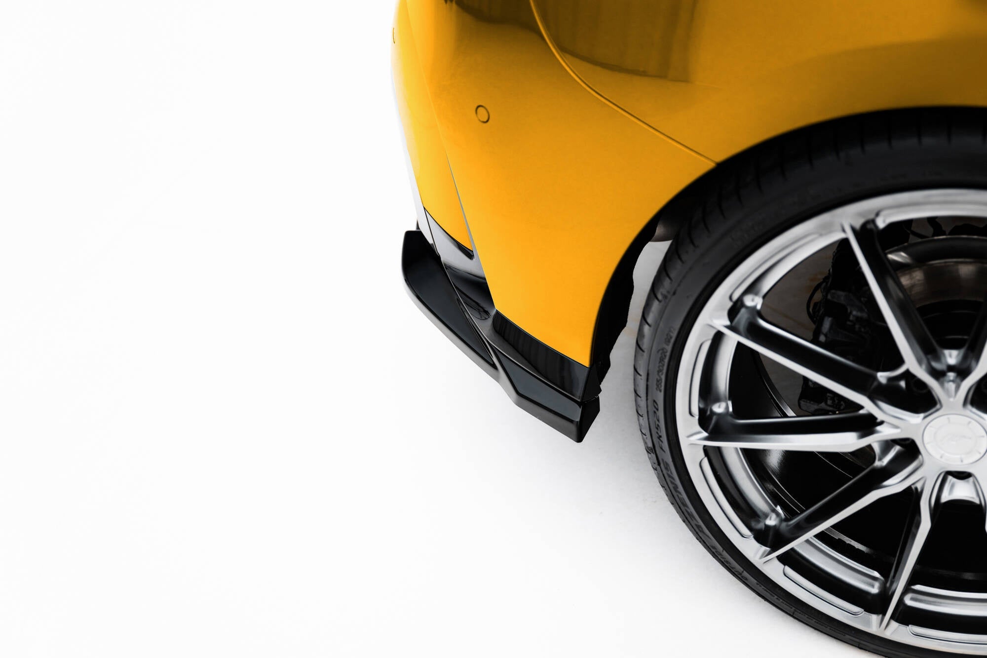 Maxton Design Set Of Splitters V.1 para BMW 1 M-Pack F70 - imagen 9