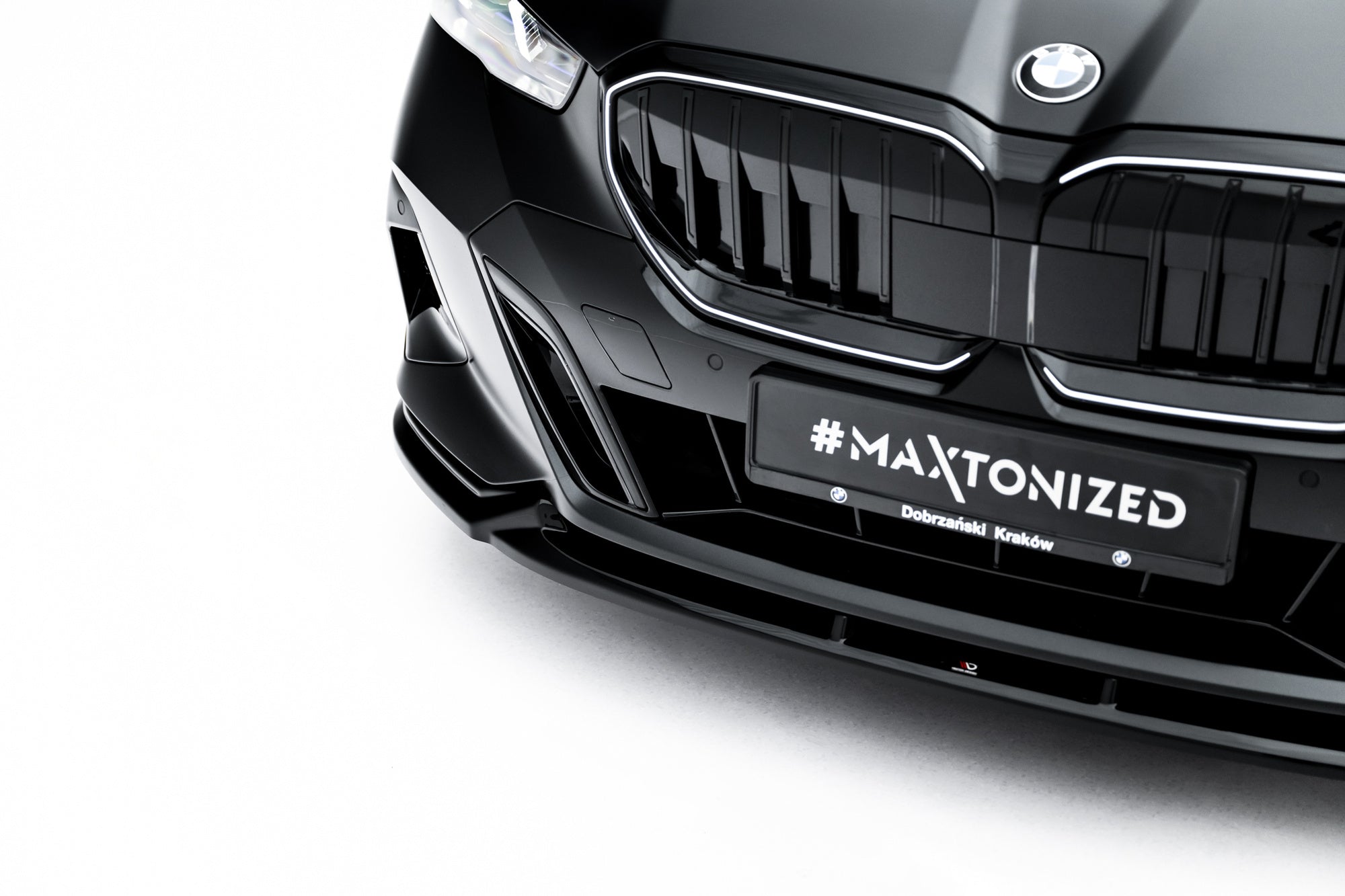 Maxton Design Set Of Splitters V.1 para BMW 5 M-Pack Sedan G60 - imagen 4