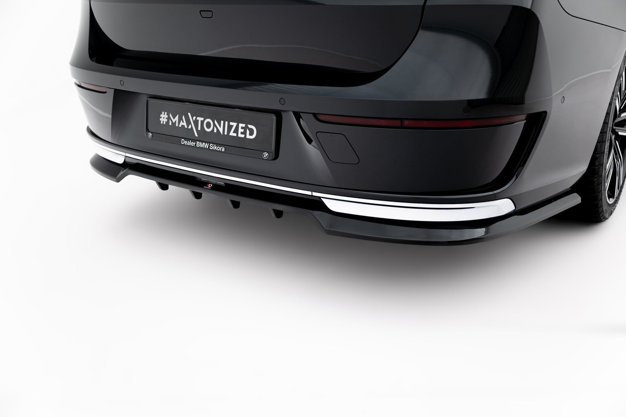 Maxton Design Set Of Splitters V.1 para BMW 7 G70 - imagen 7