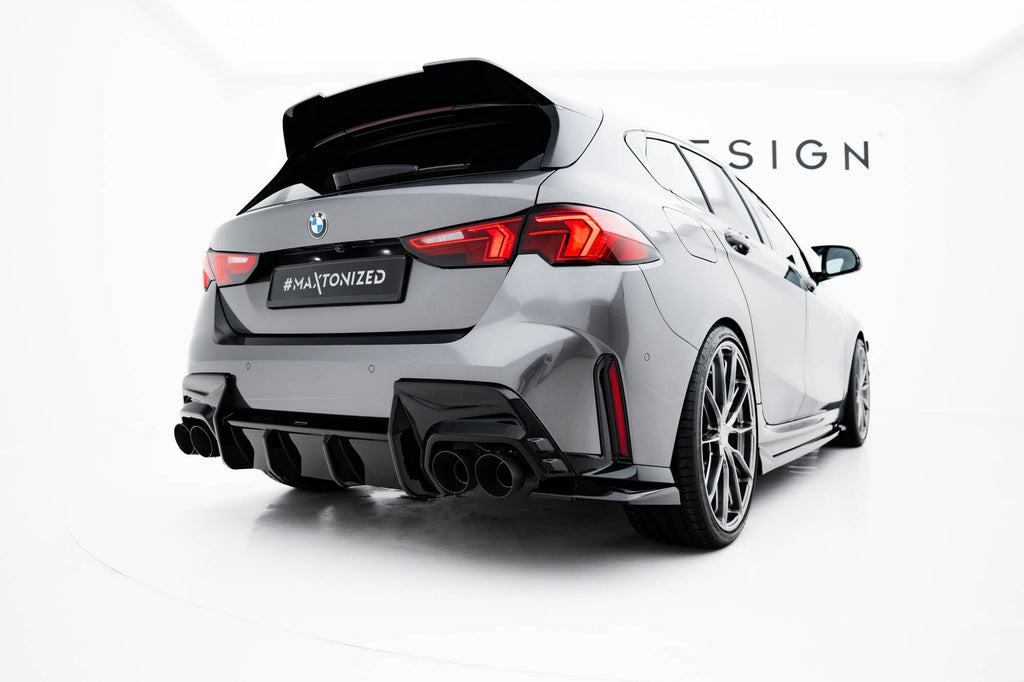 Maxton Design Set Of Splitters V.1 para BMW M135i F70 - imagen 11