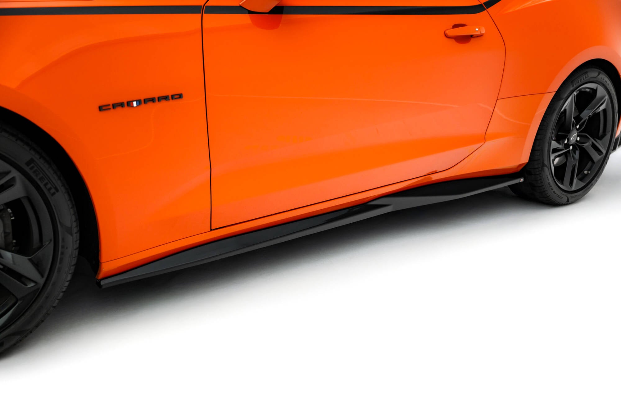 Maxton Design Set Of Splitters V.1 para Chevrolet Camaro SS Mk6 Facelift - imagen 5