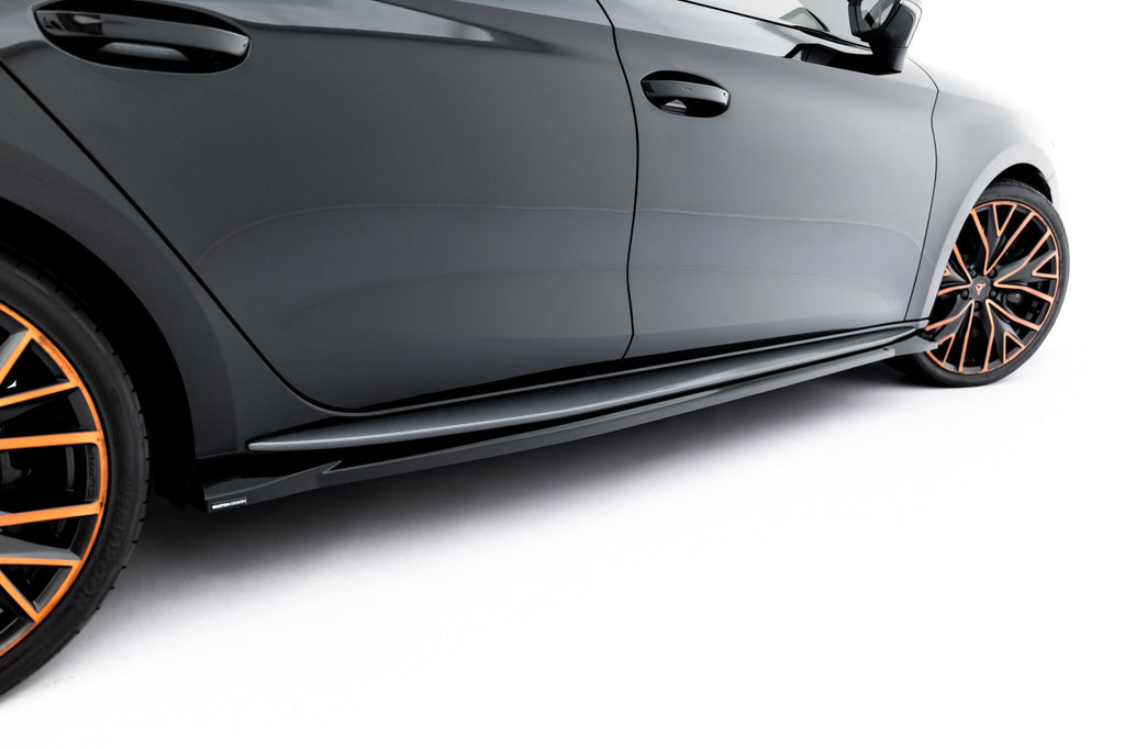 Maxton Design Set Of Splitters V.1 para Cupra Leon ST Mk1 Facelift - imagen 9