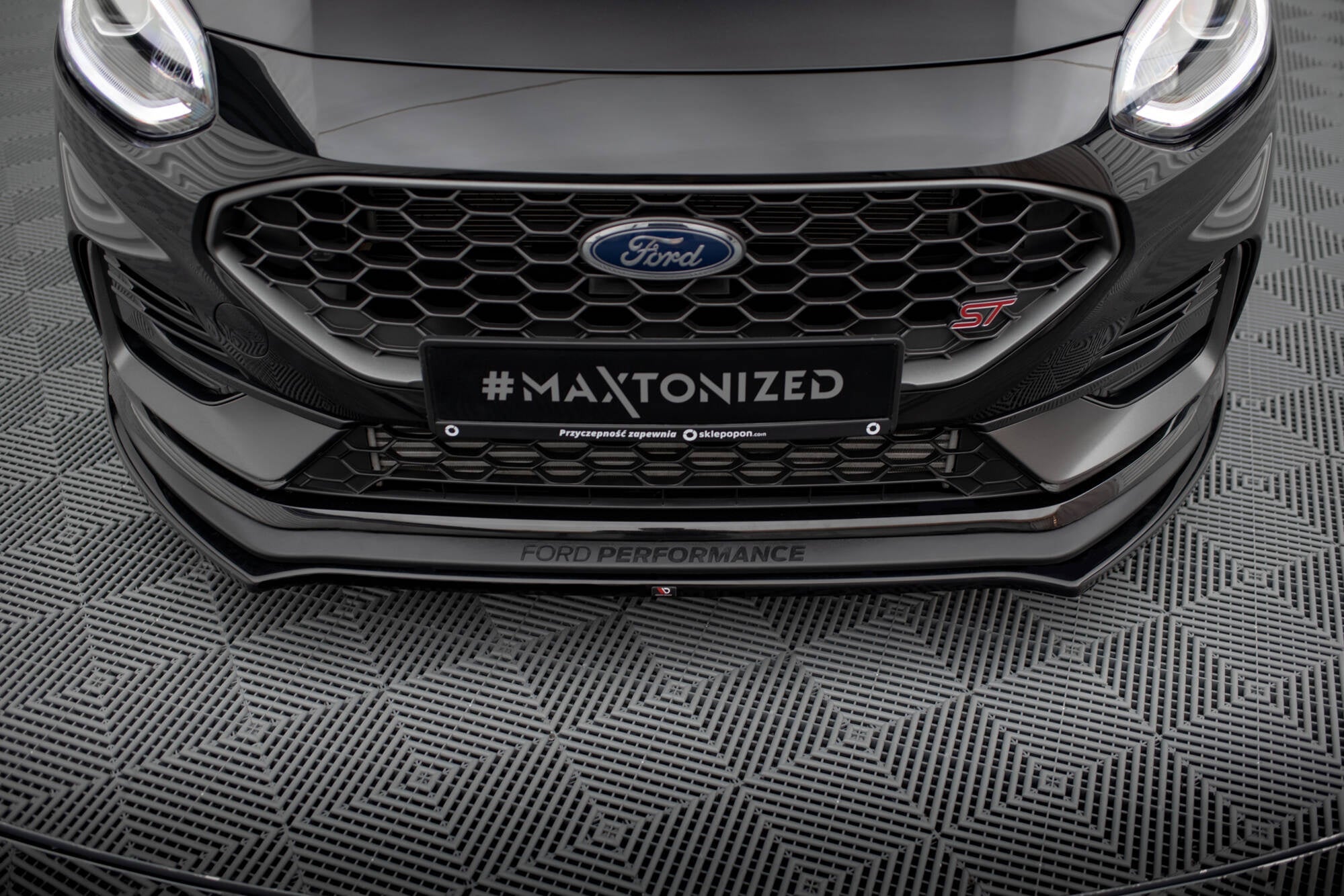 Maxton Design Set Of Splitters V.1 para Ford Fiesta ST Mk8 Facelift - imagen 5