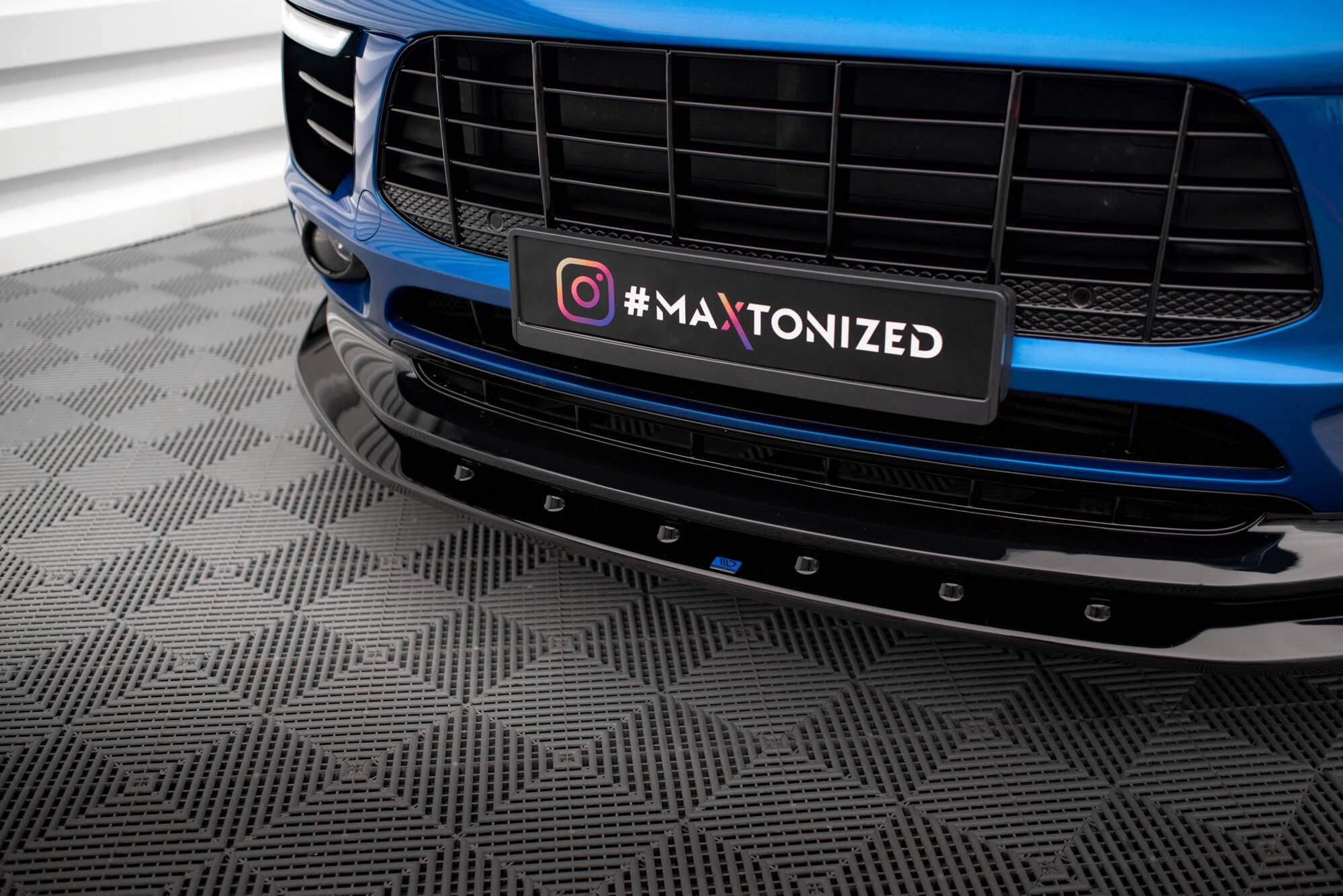 Maxton Design Set Of Splitters V.1 para Porsche Macan Mk1 - imagen 3