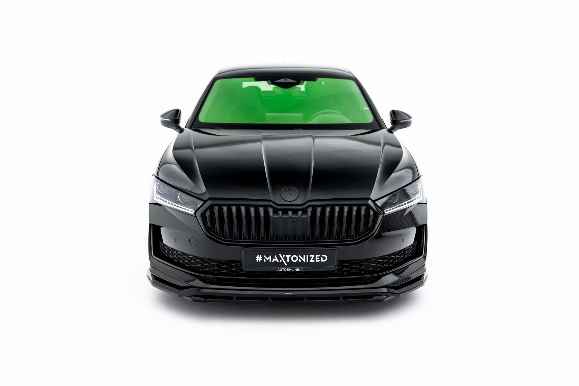 Maxton Design Set Of Splitters V.1 para Skoda Superb Sportline Mk4 - imagen 6