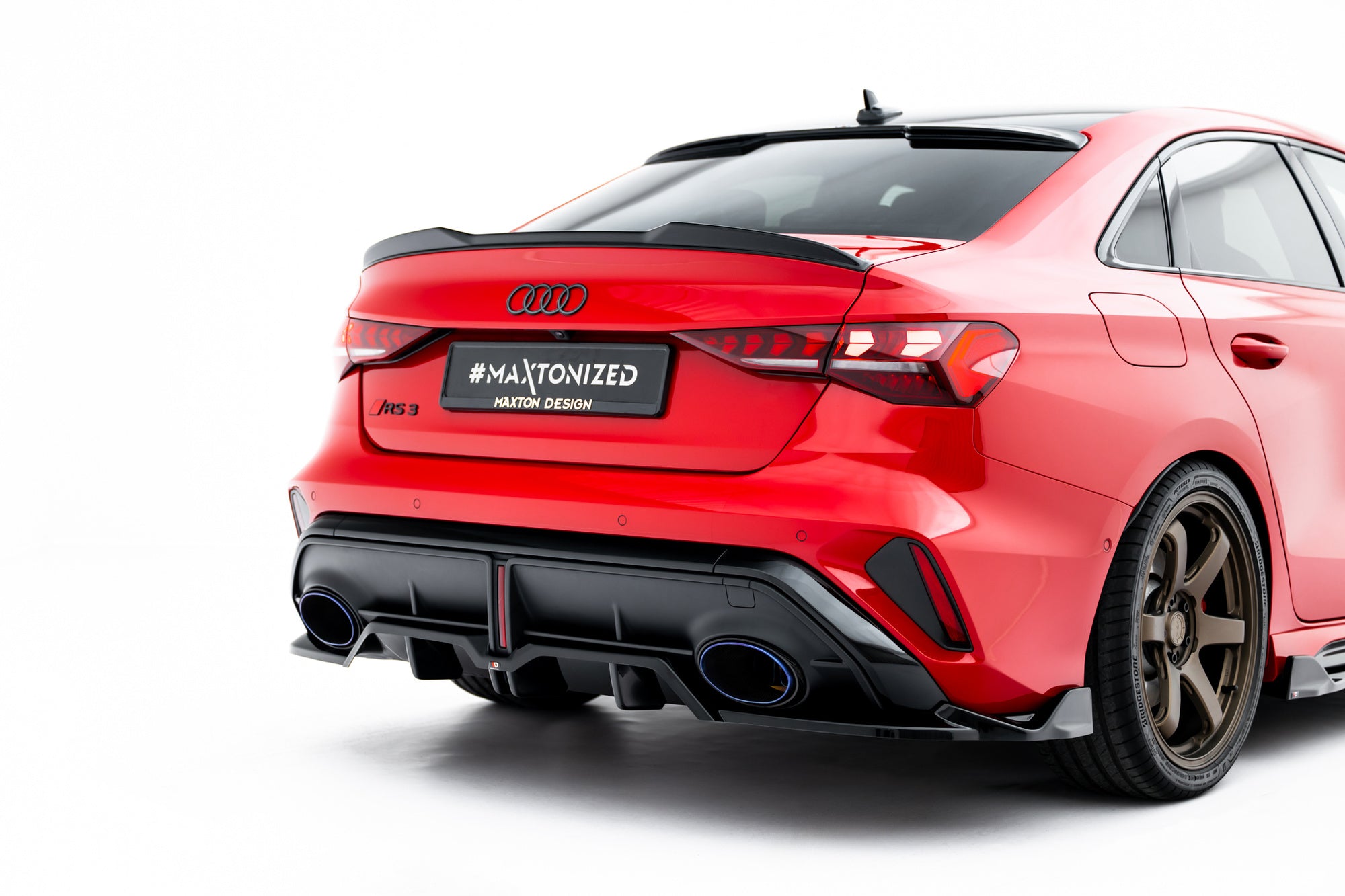 Maxton Design Set Of Splitters V.2 para Audi RS3 Sedan 8Y Facelift - imagen 13