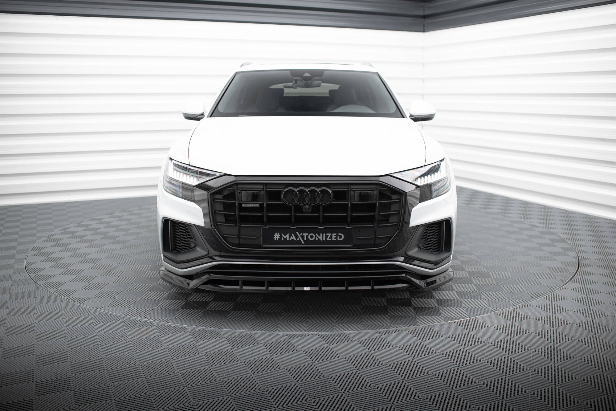 Maxton Design Set Of Splitters V.2 para Audi SQ8 Mk1 - imagen 2