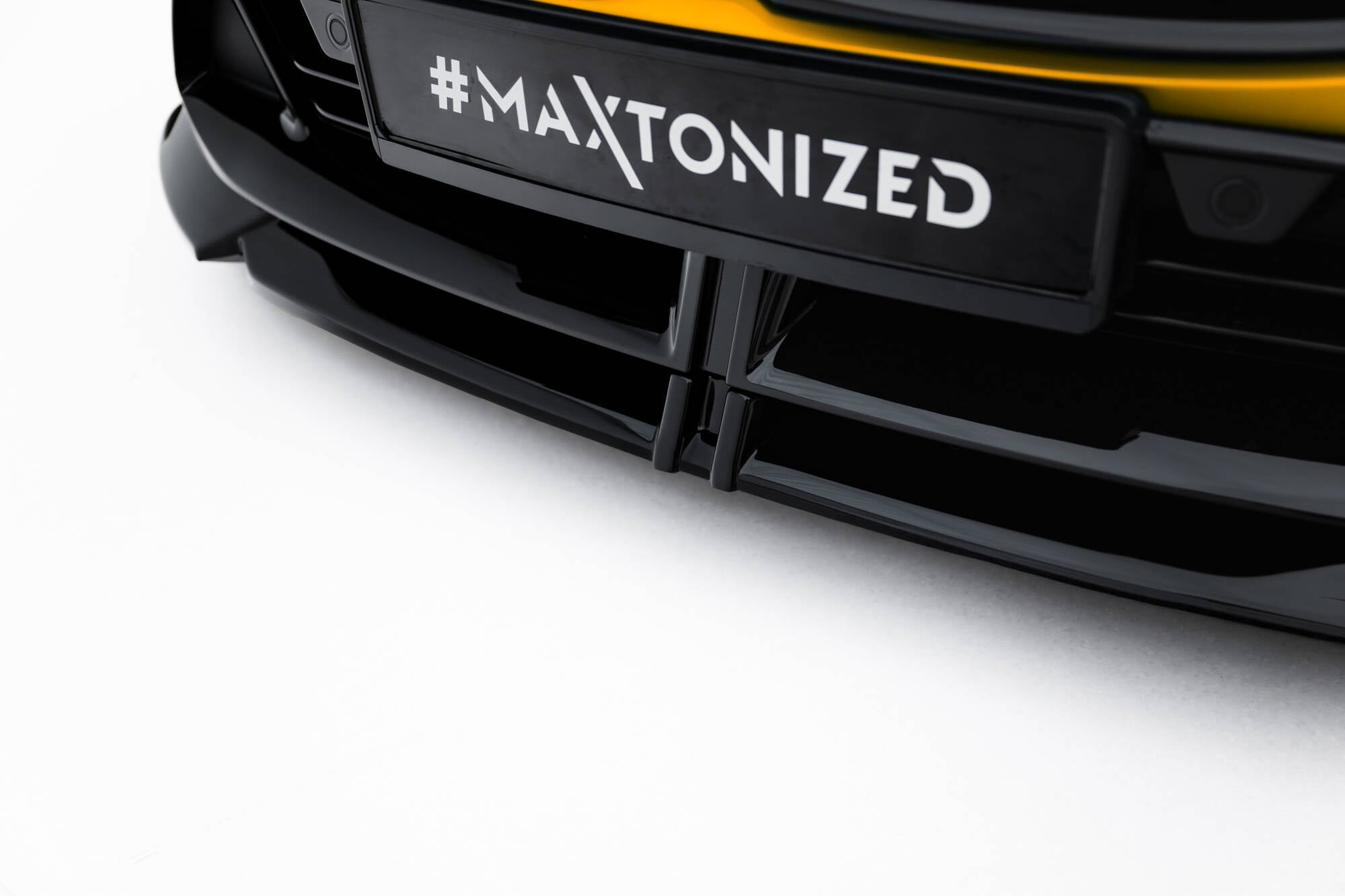 Maxton Design Set Of Splitters V.2 para BMW 1 M-Pack F70 - imagen 3