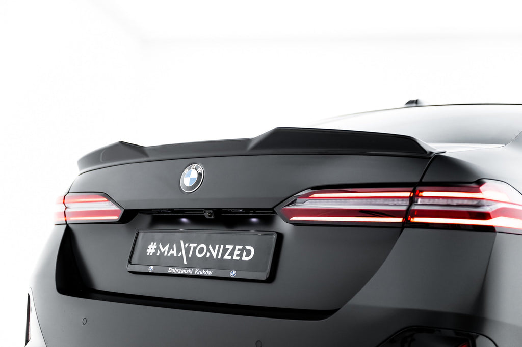 Maxton Design Set Of Splitters V.2 para BMW 5 M-Pack Sedan G60 - imagen 15