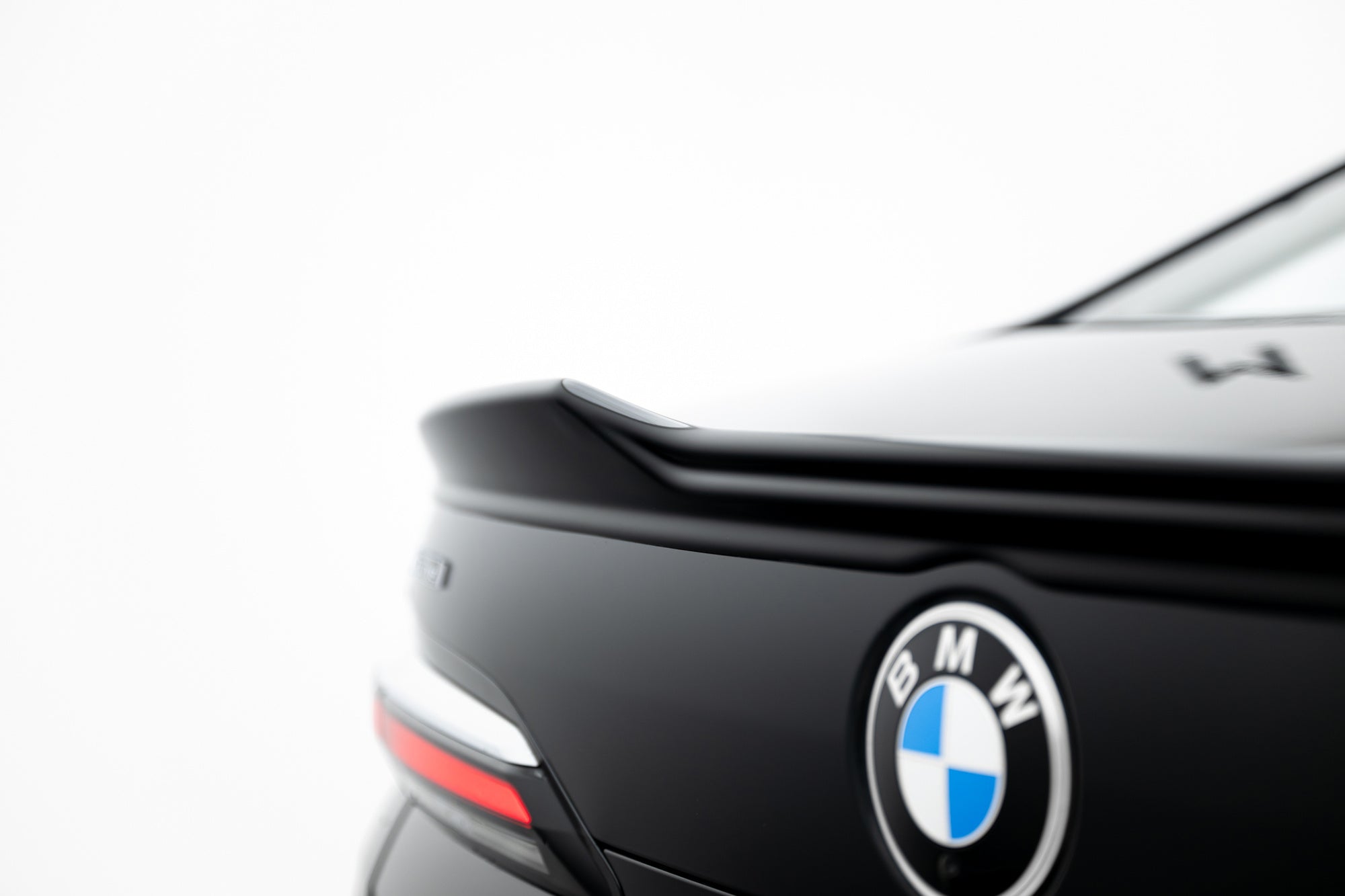 Maxton Design Set Of Splitters V.2 para BMW 7 G70 - imagen 10