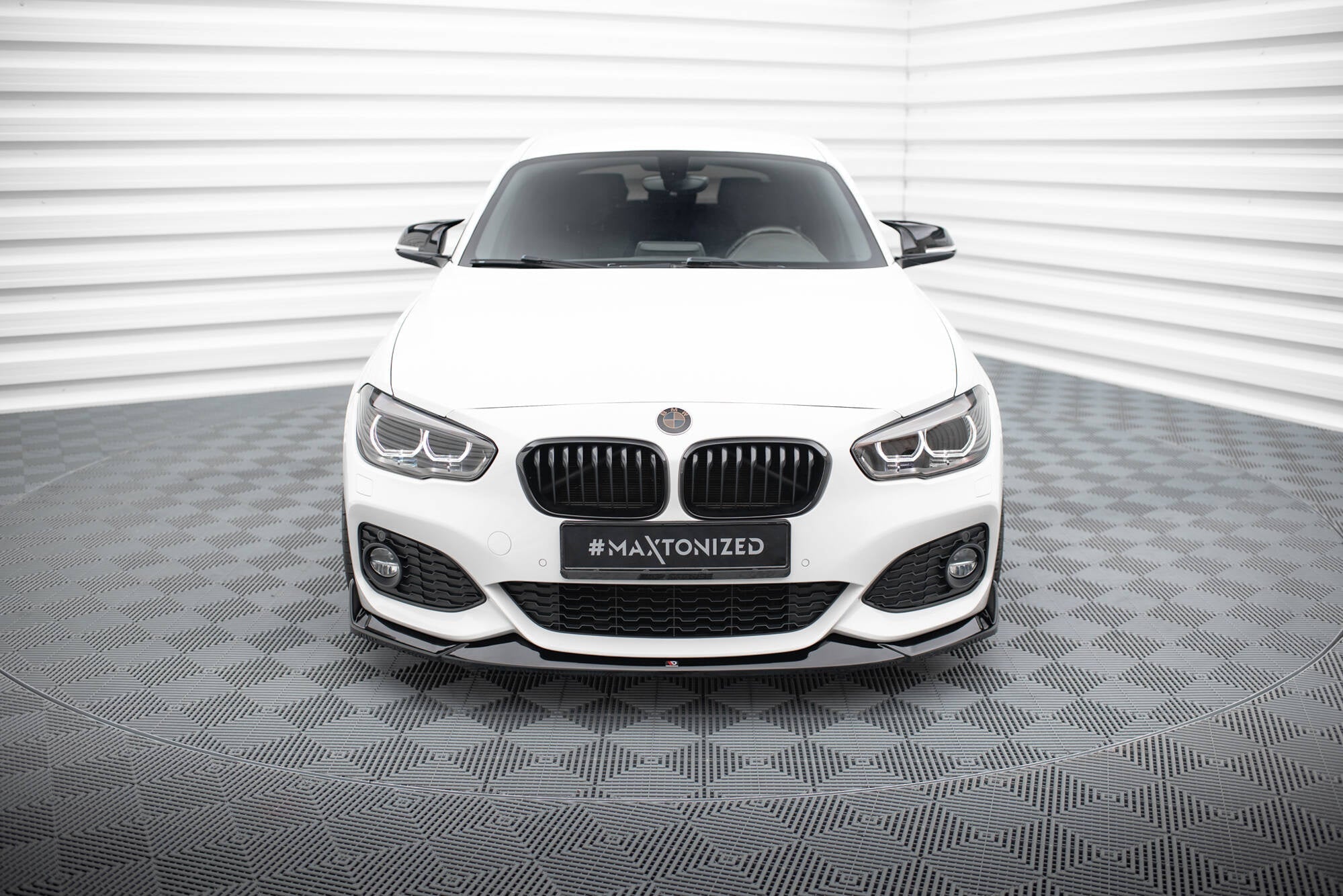 Maxton Design Set Of Splitters V.2 para BMW M140i F20 Facelift - imagen 2
