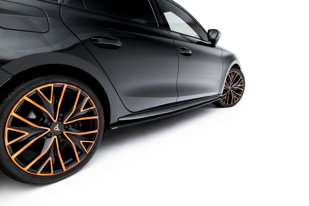 Maxton Design Set Of Splitters V.2 para Cupra Leon ST Mk1 Facelift - imagen 10