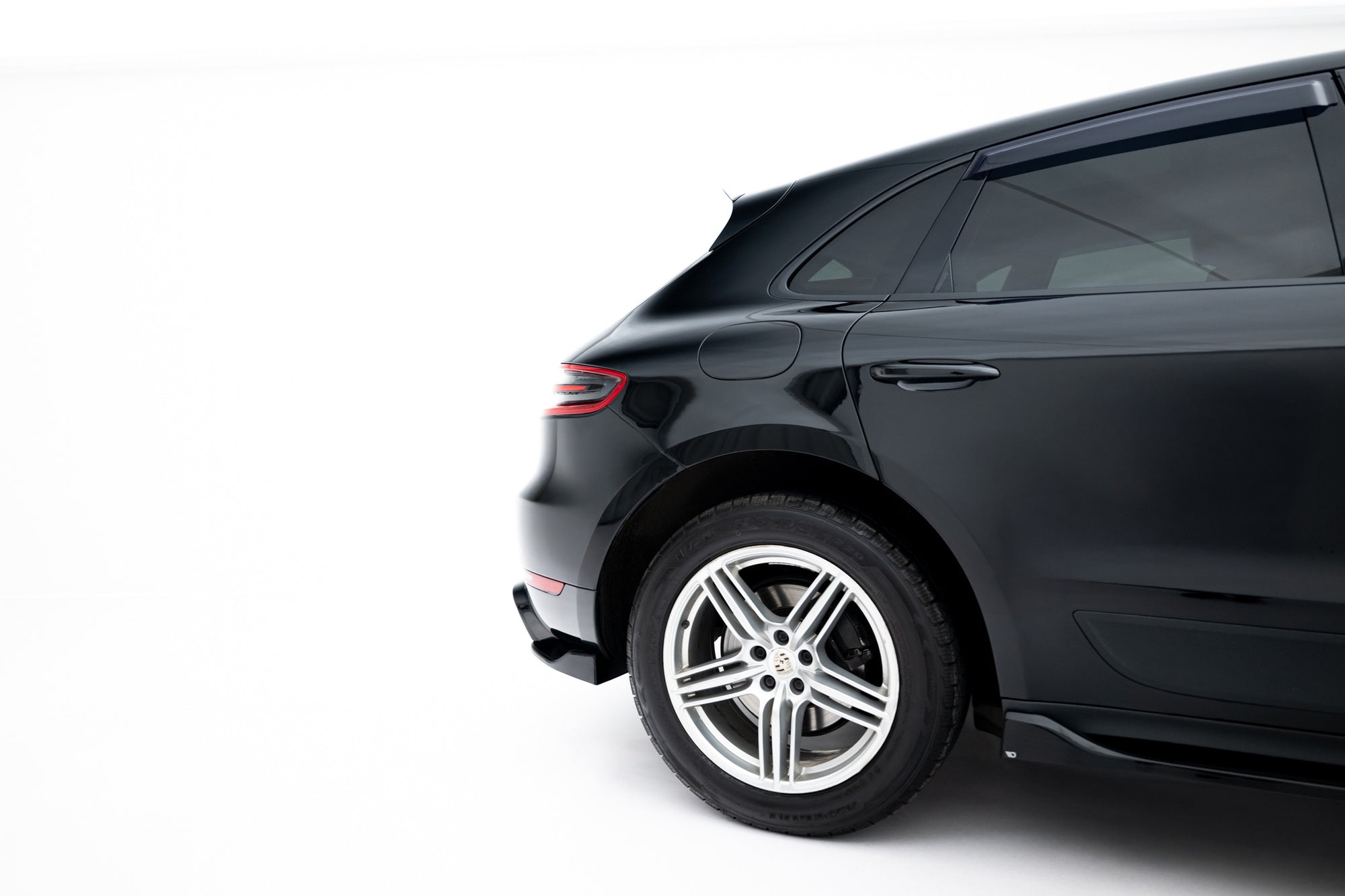 Maxton Design Set Of Splitters V.2 para Porsche Macan Mk1 - imagen 14