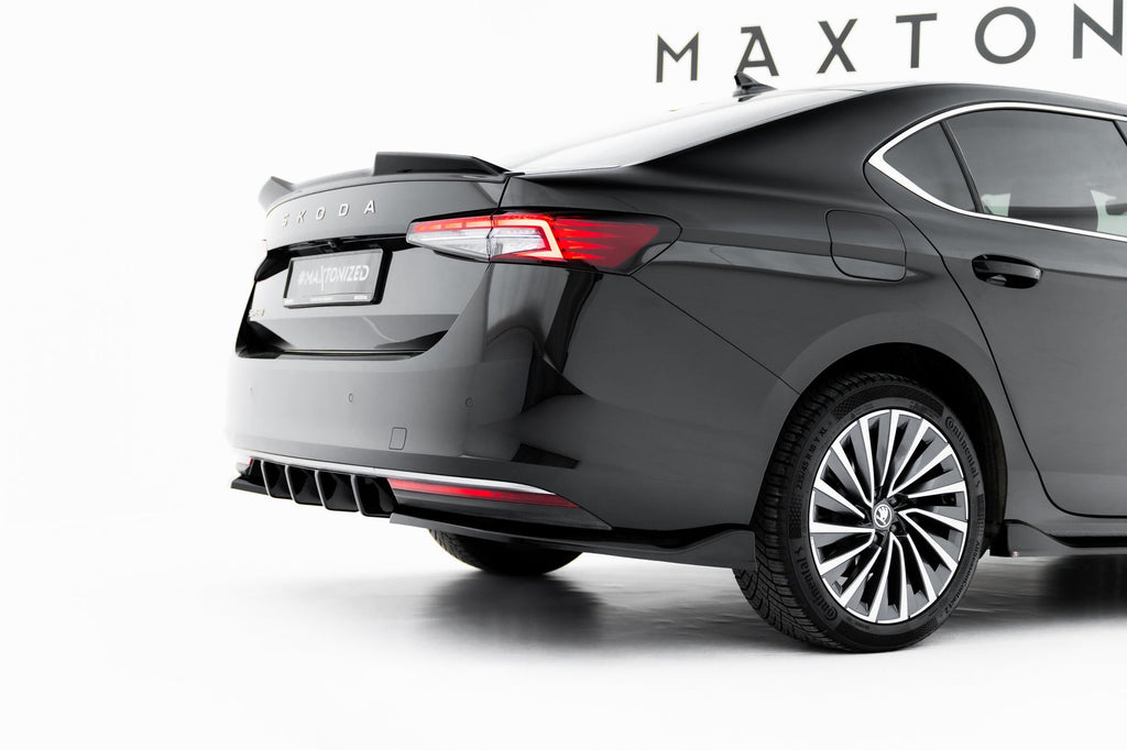 Maxton Design Set Of Splitters V.2 para Skoda Superb Sedan Mk4 - imagen 15